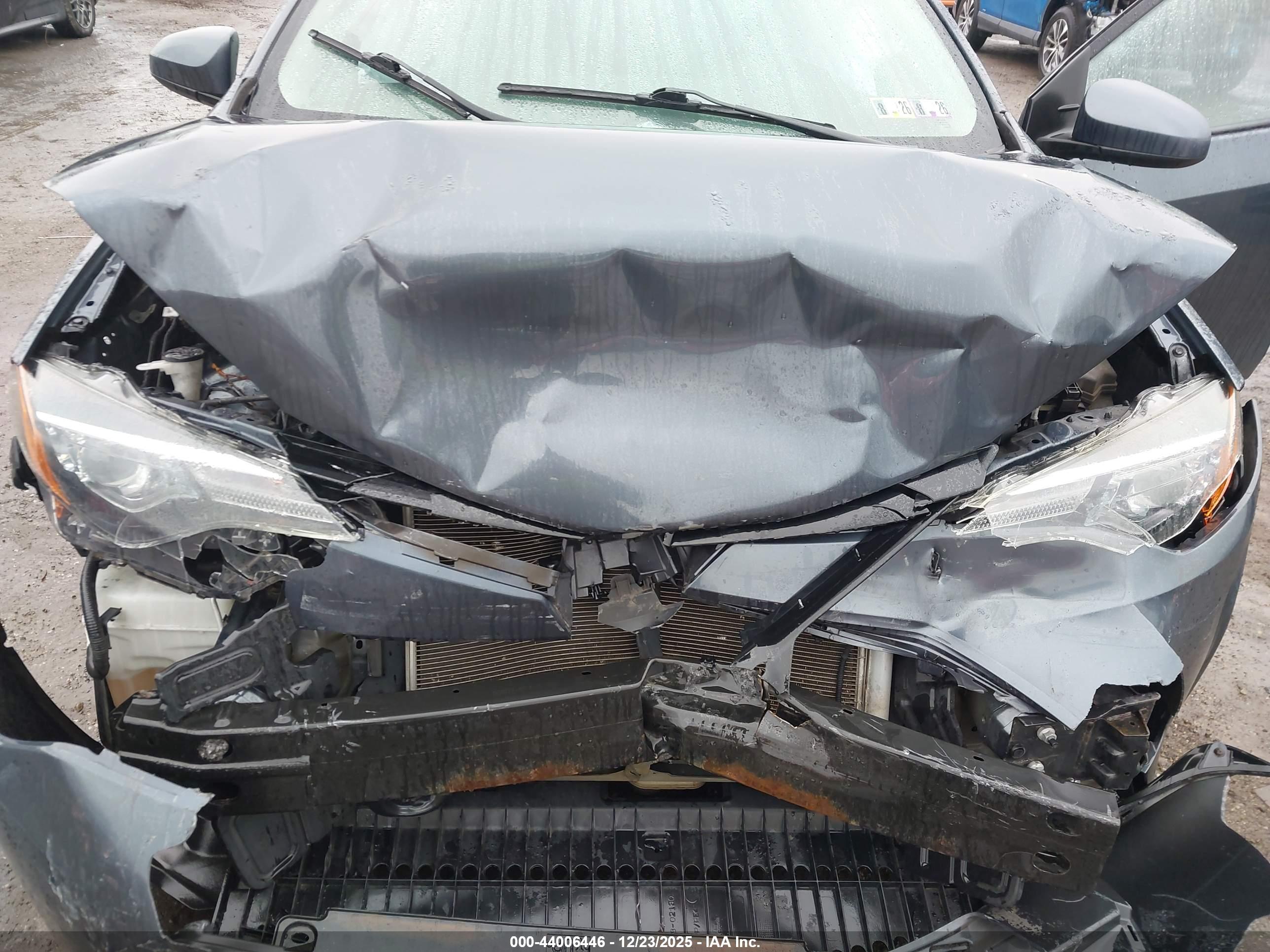 TOYOTA COROLLA image 10