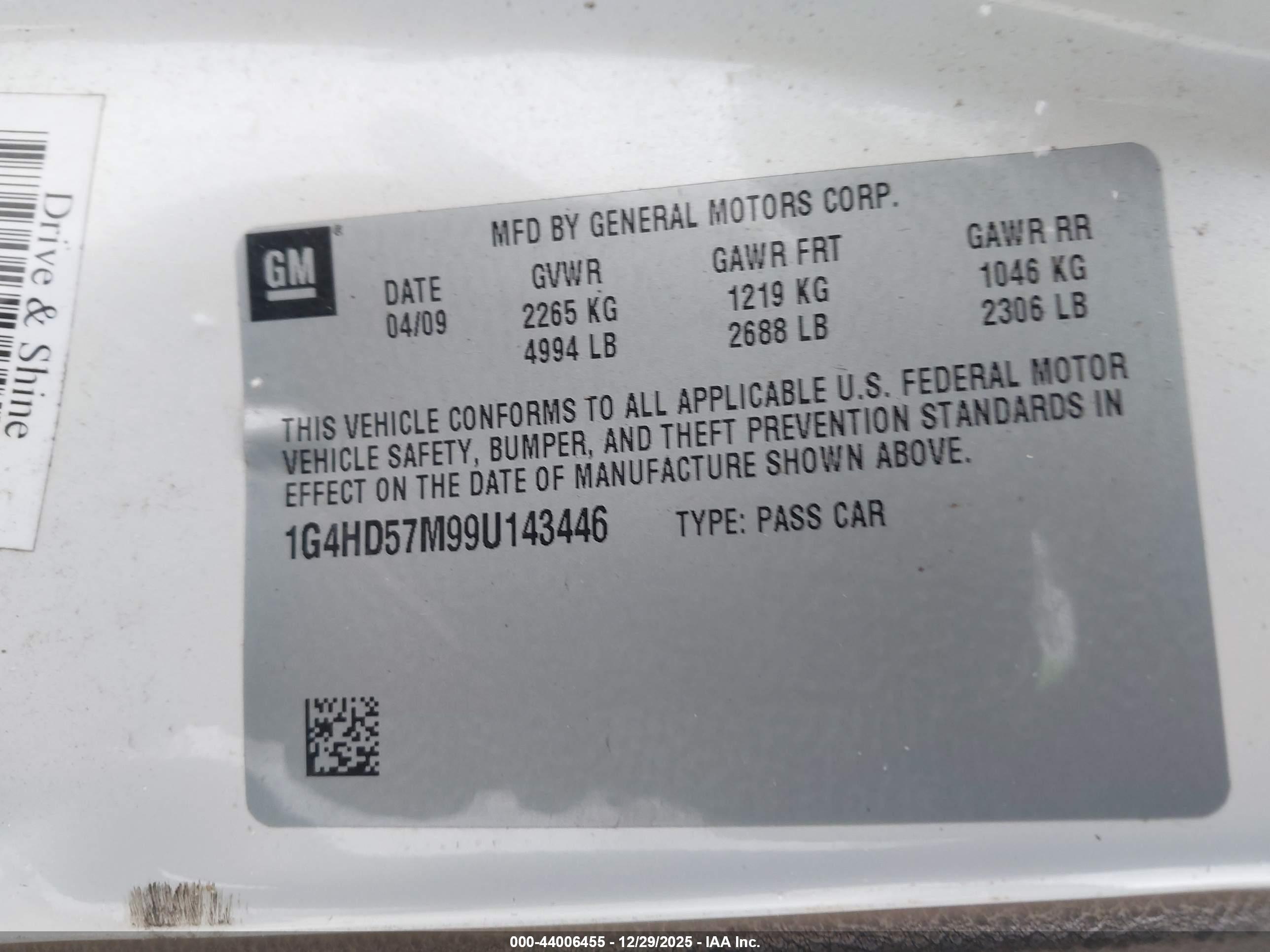 BUICK LUCERNE image 9