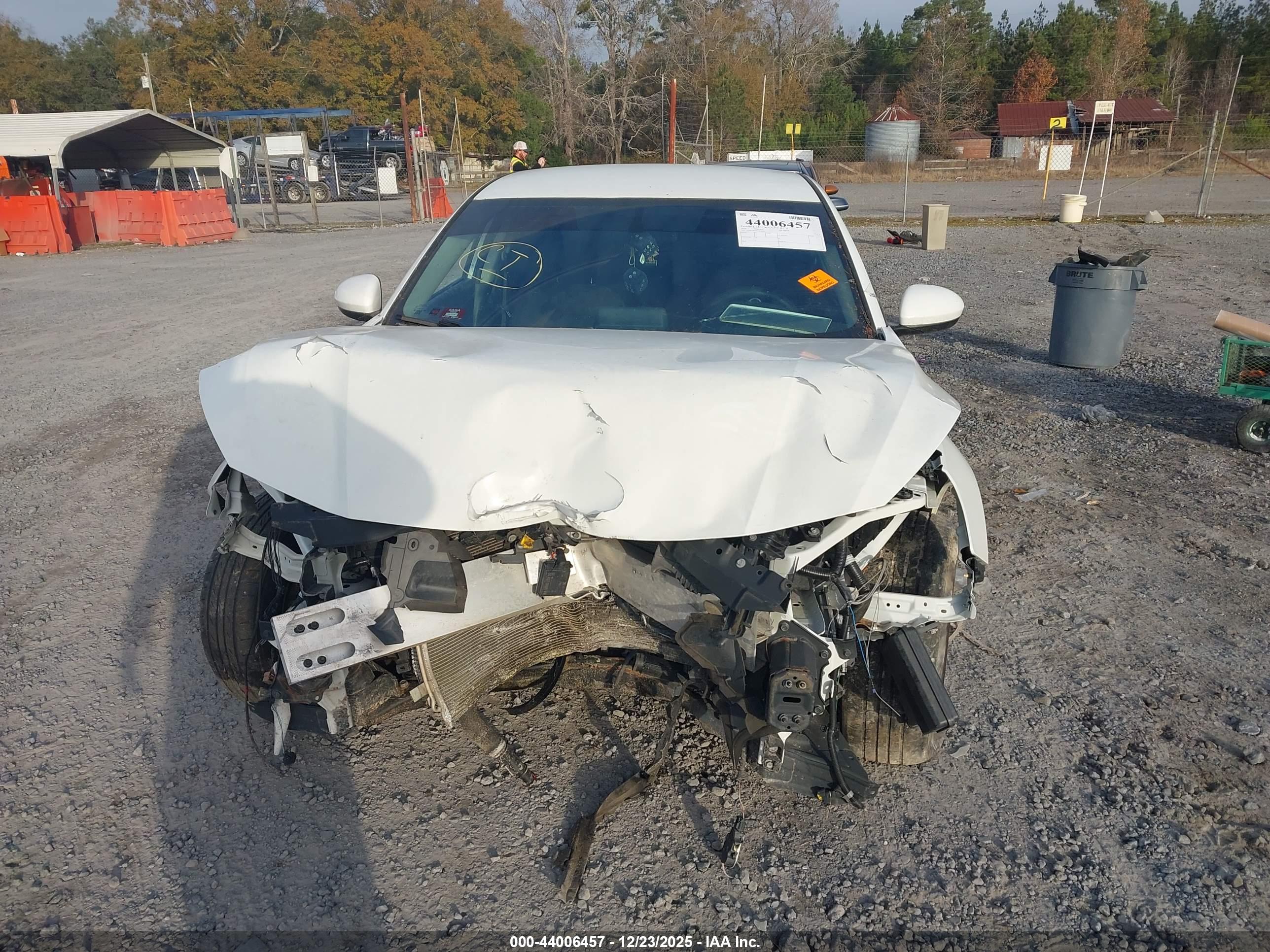 NISSAN ALTIMA image 6