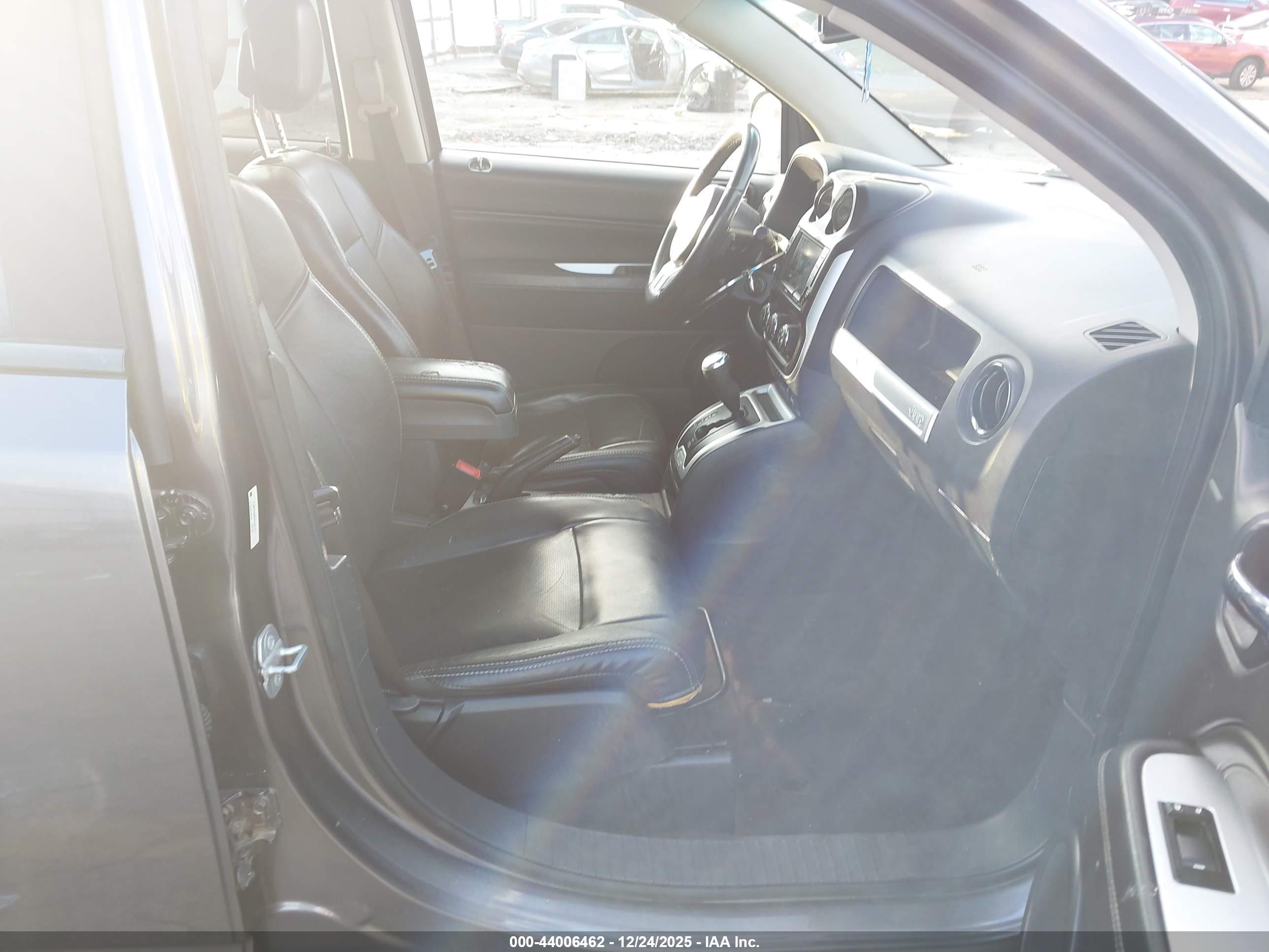 JEEP COMPASS image 5