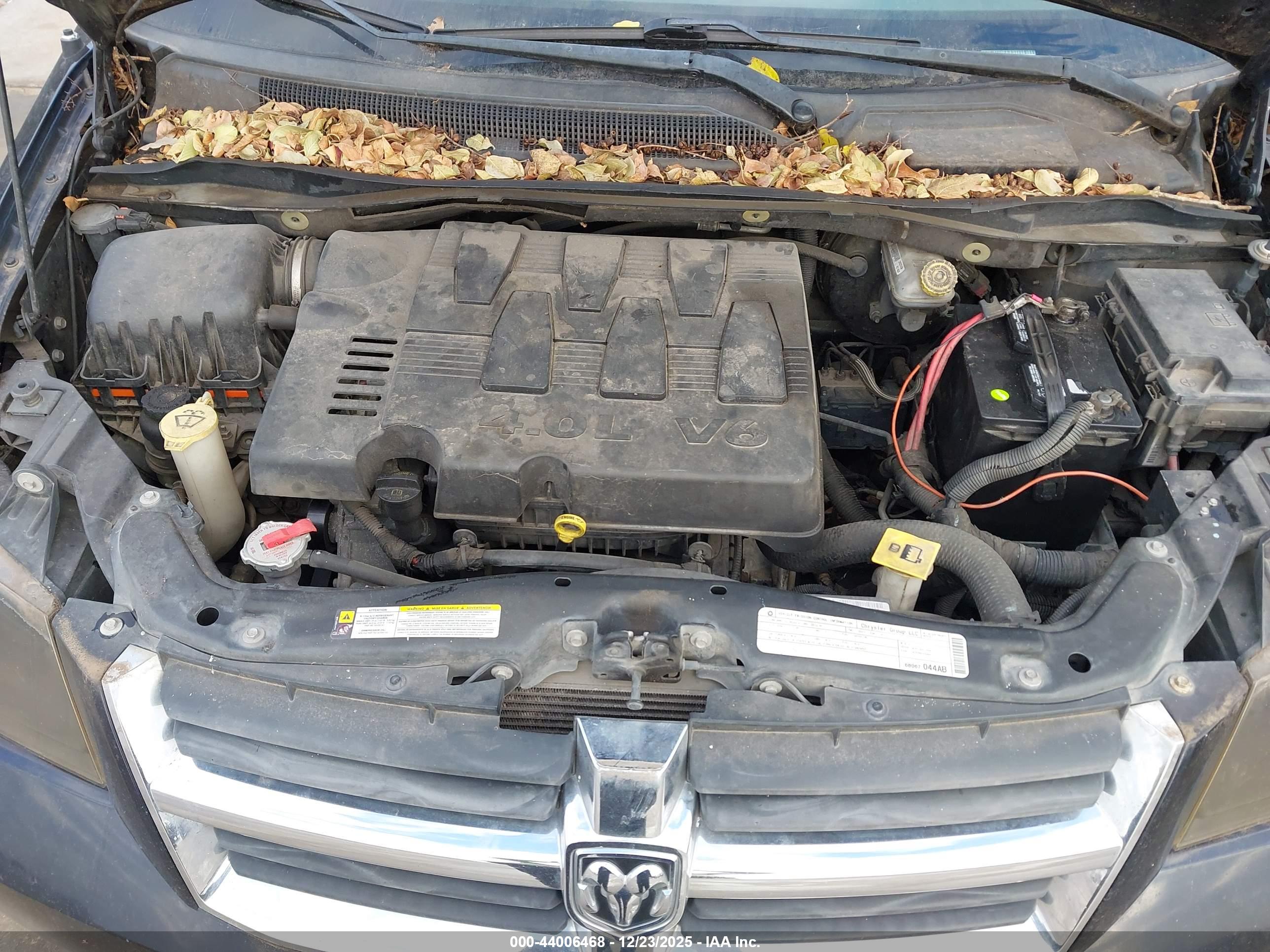 DODGE GRAND image 10