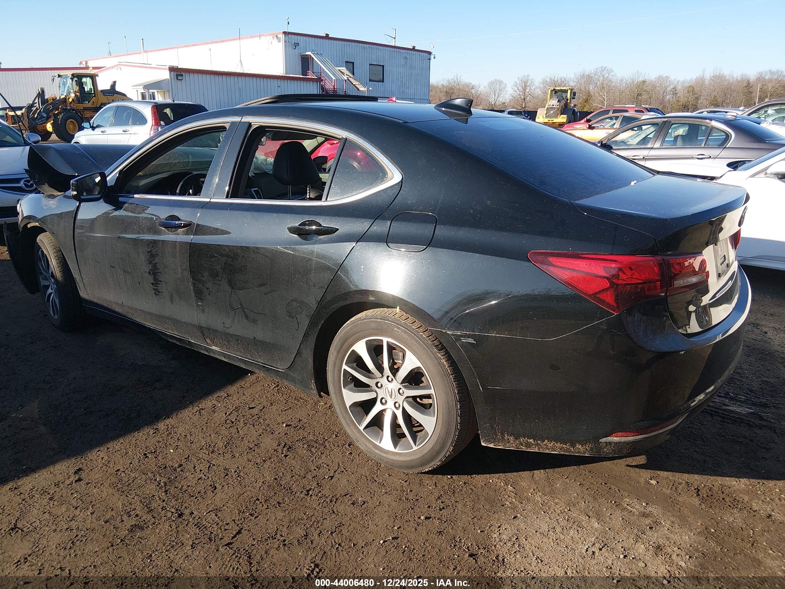 ACURA TLX image 3