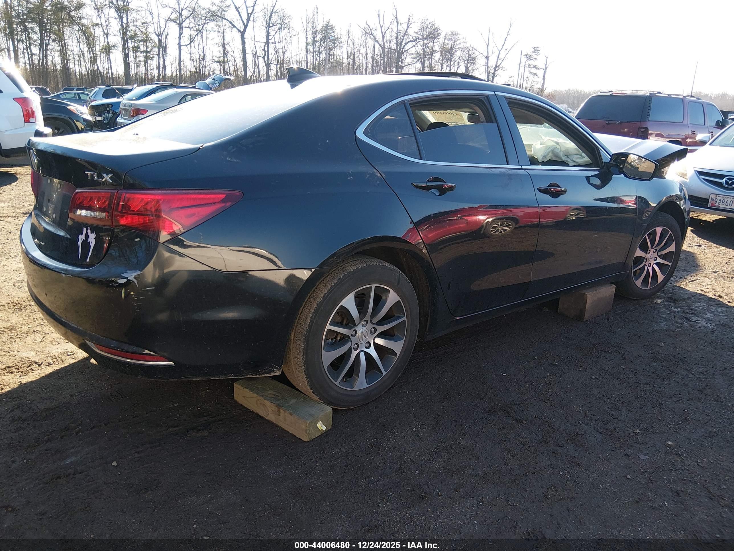 ACURA TLX image 4