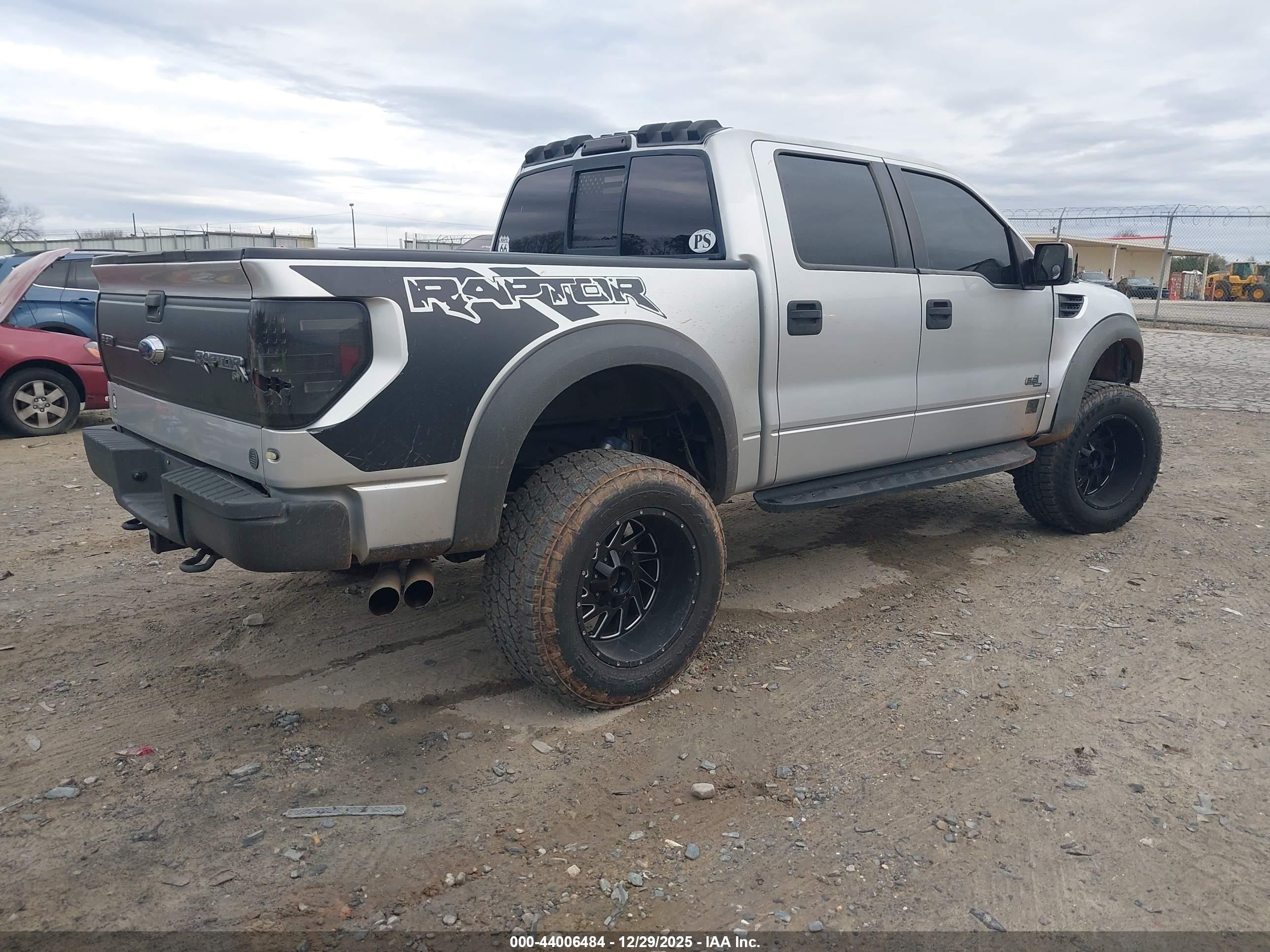 FORD F-150 image 4