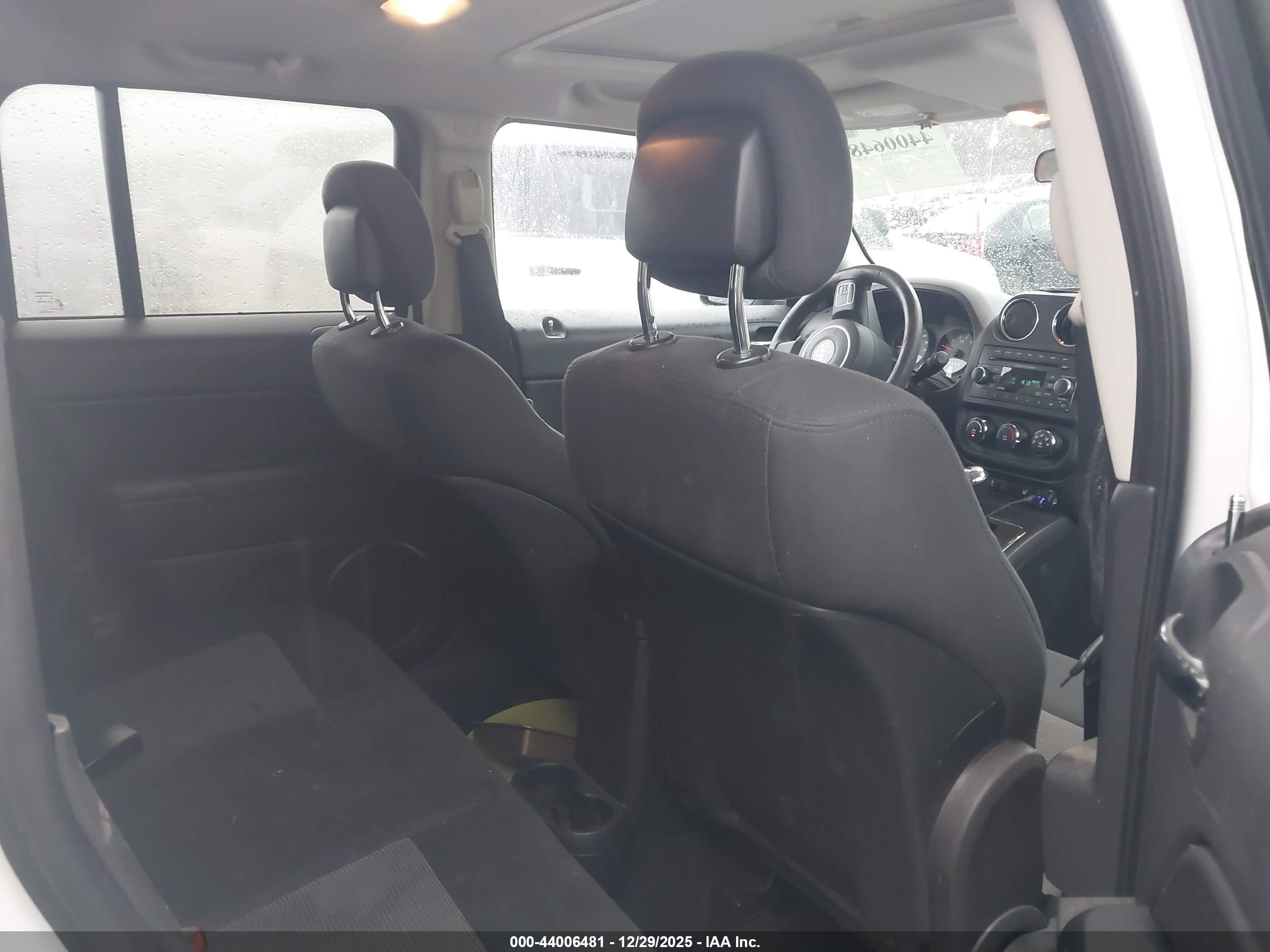 JEEP PATRIOT image 8