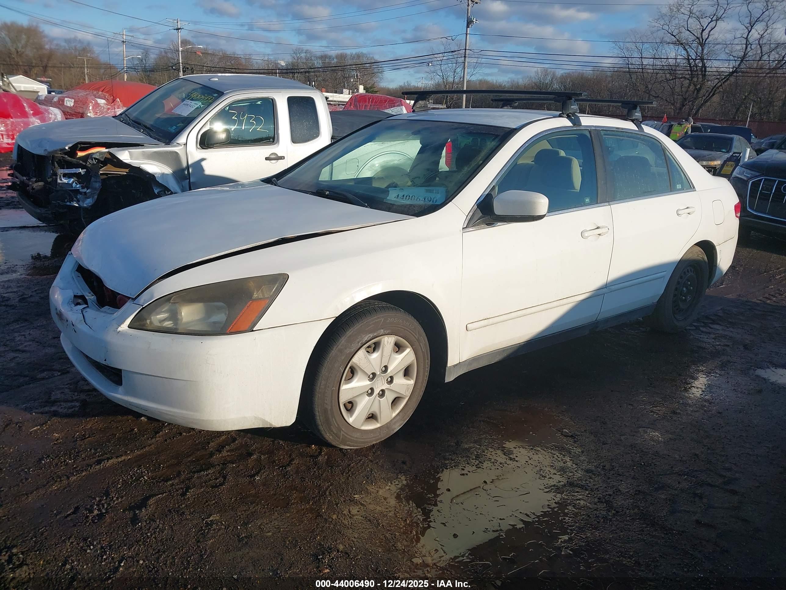 HONDA ACCORD image 2
