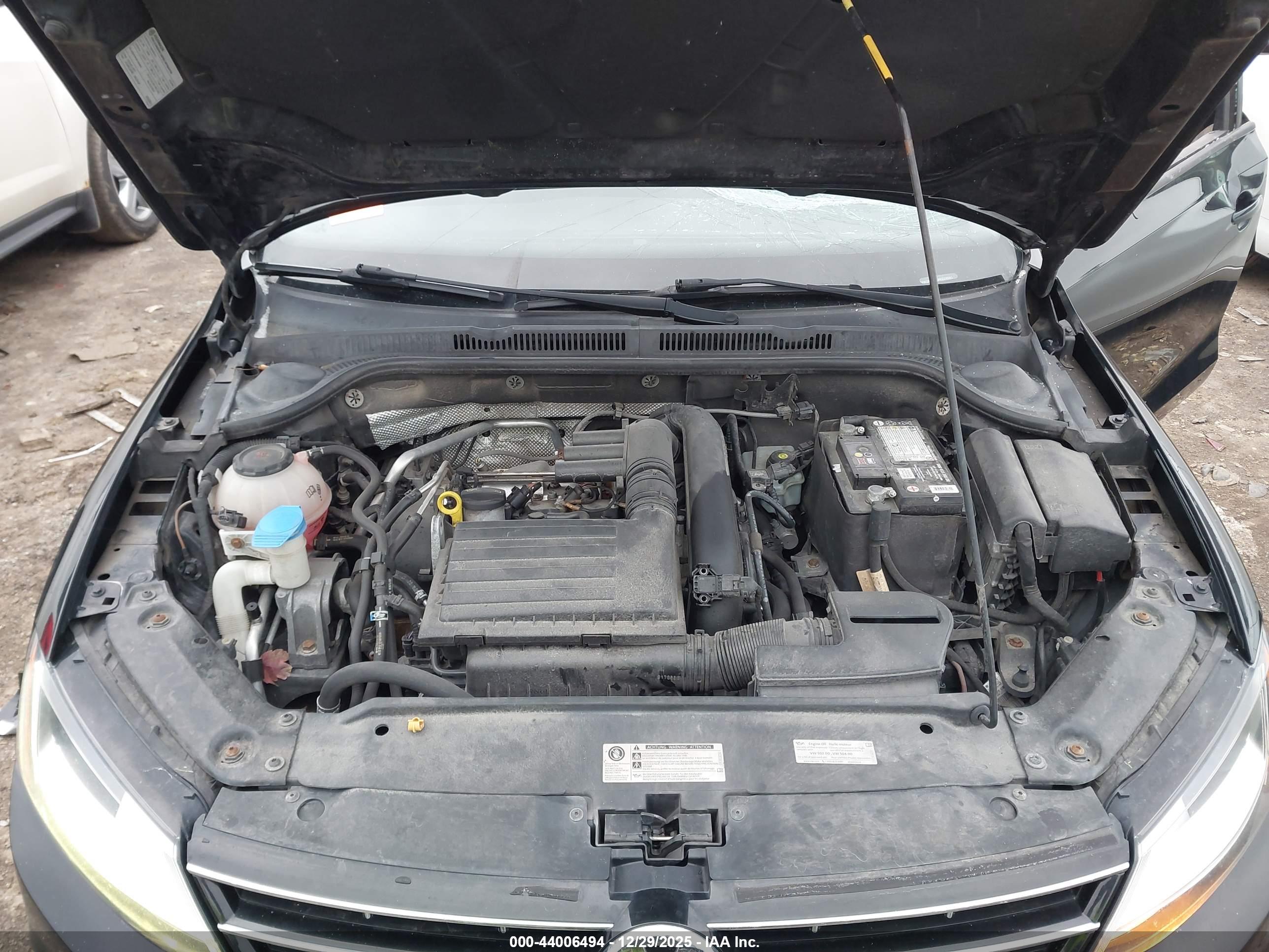 VOLKSWAGEN JETTA image 10