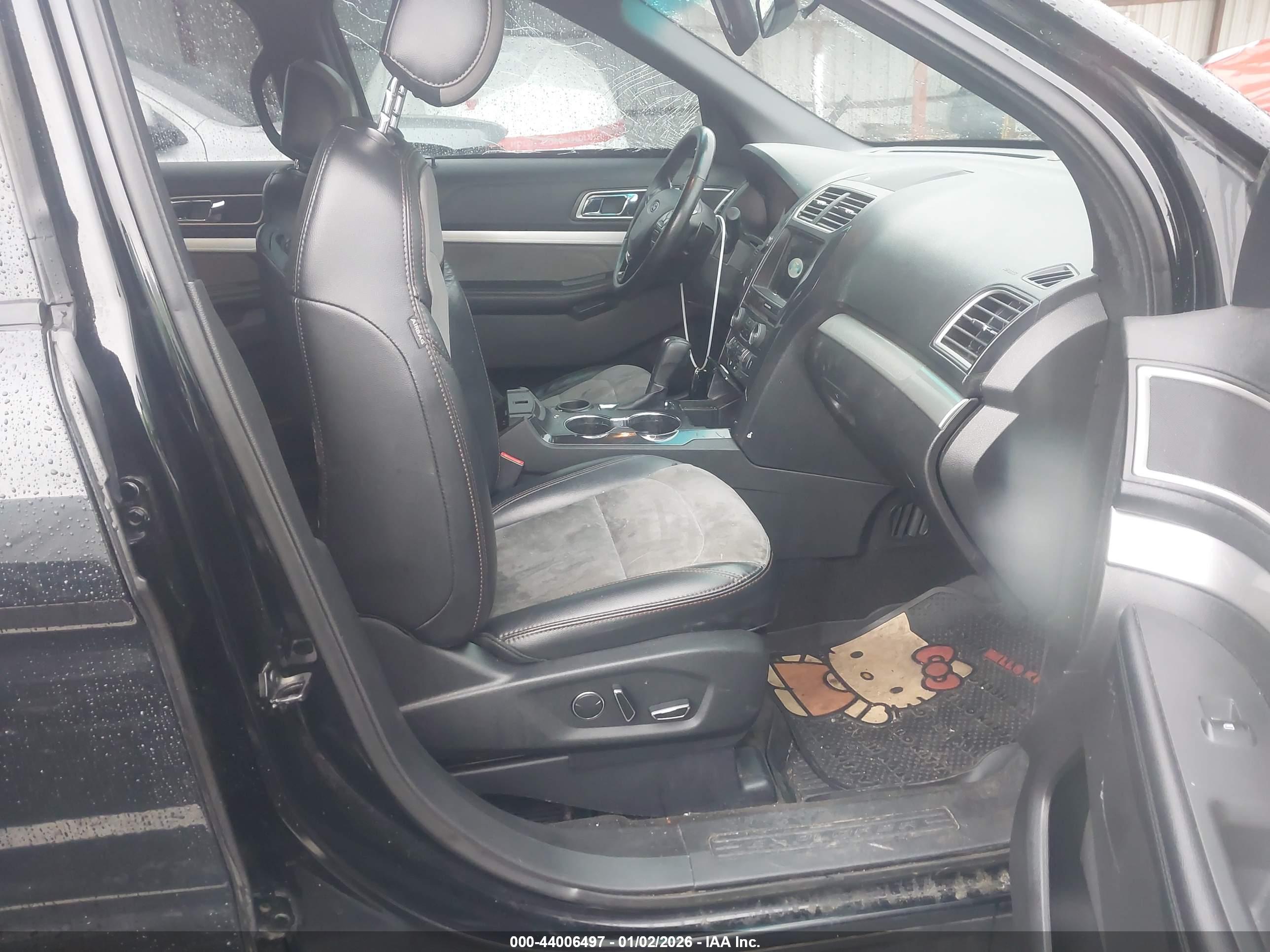 FORD EXPLORER image 5