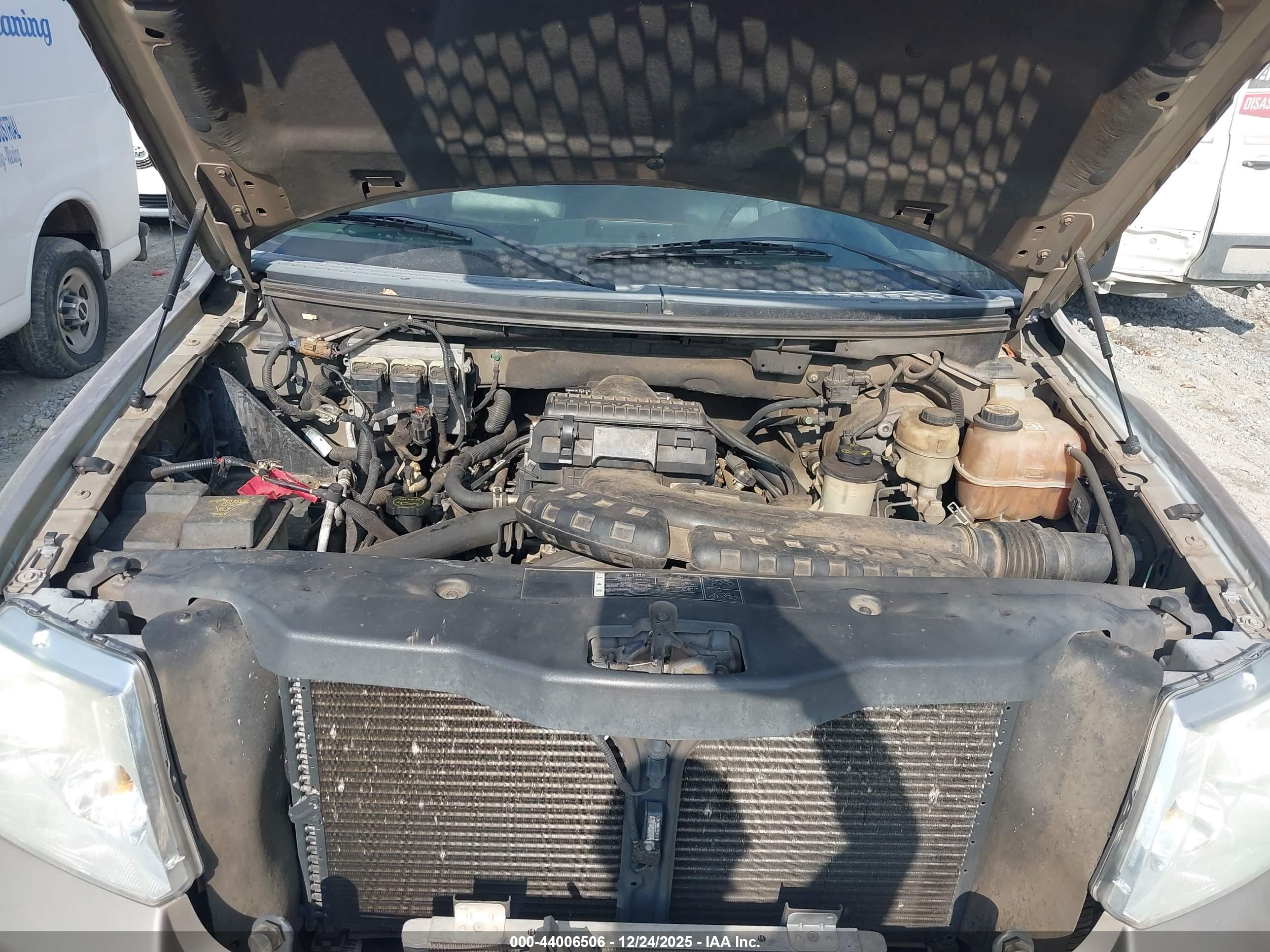 FORD F-150 image 10