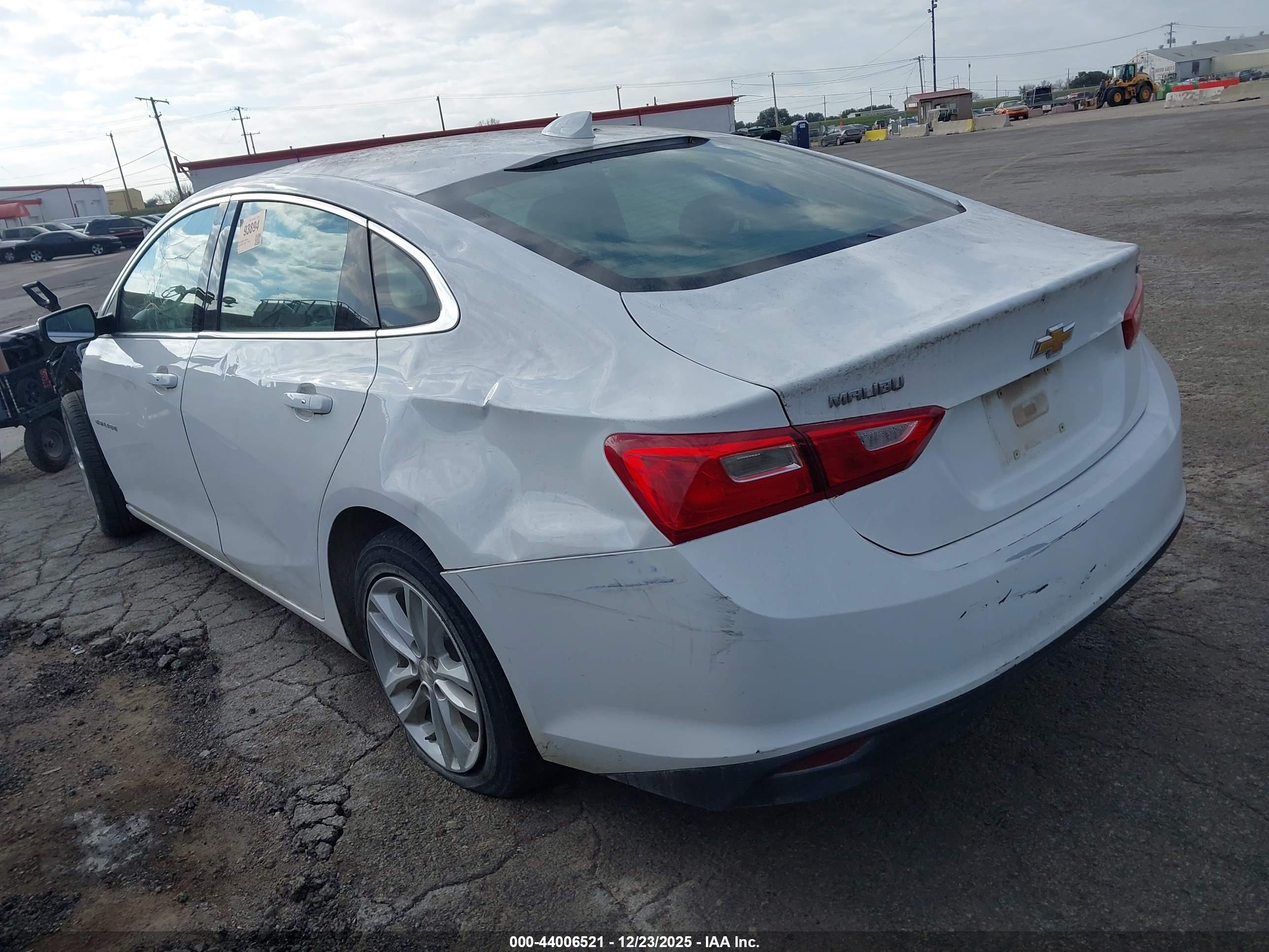 CHEVROLET MALIBU image 3