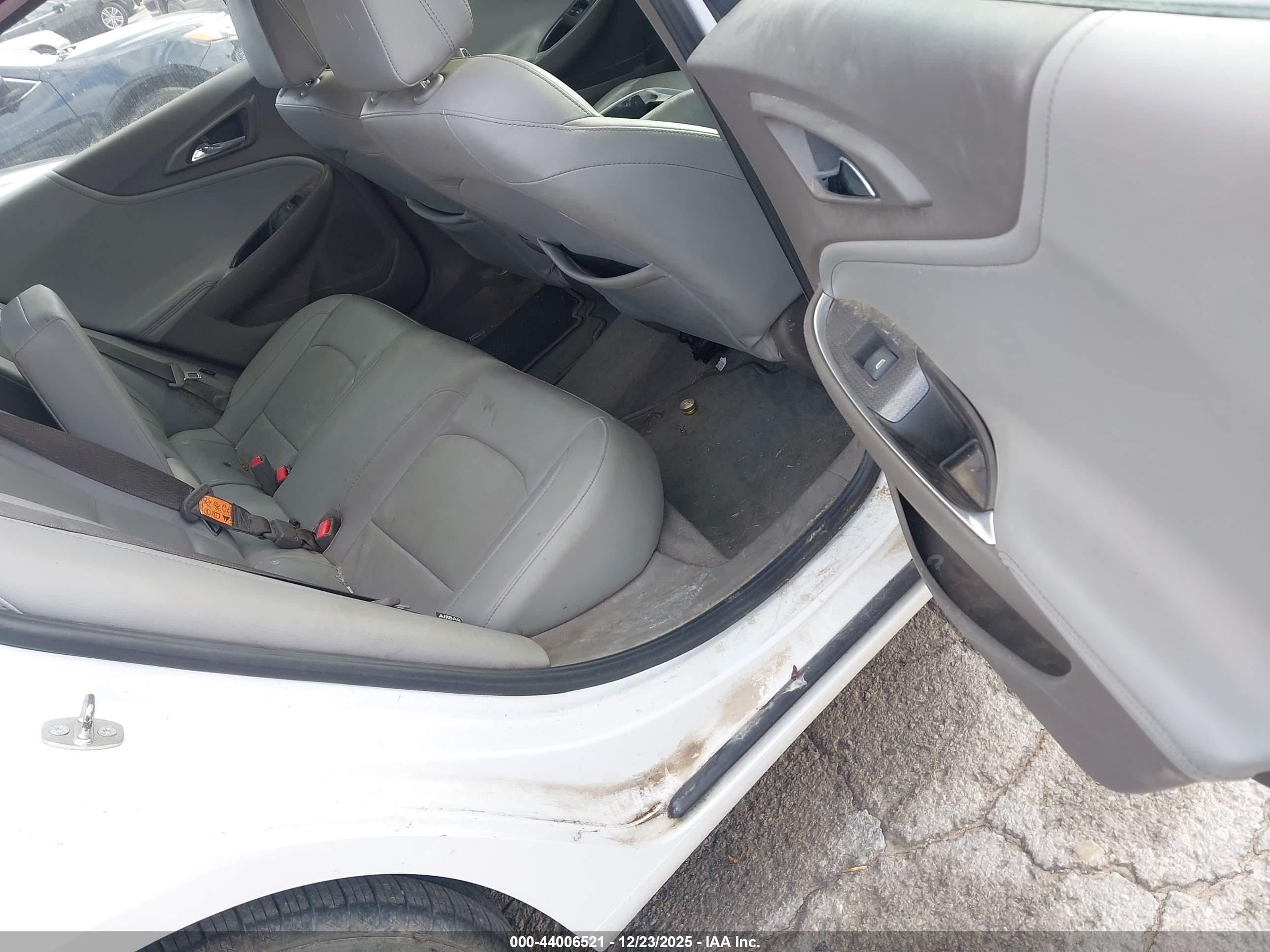 CHEVROLET MALIBU image 8