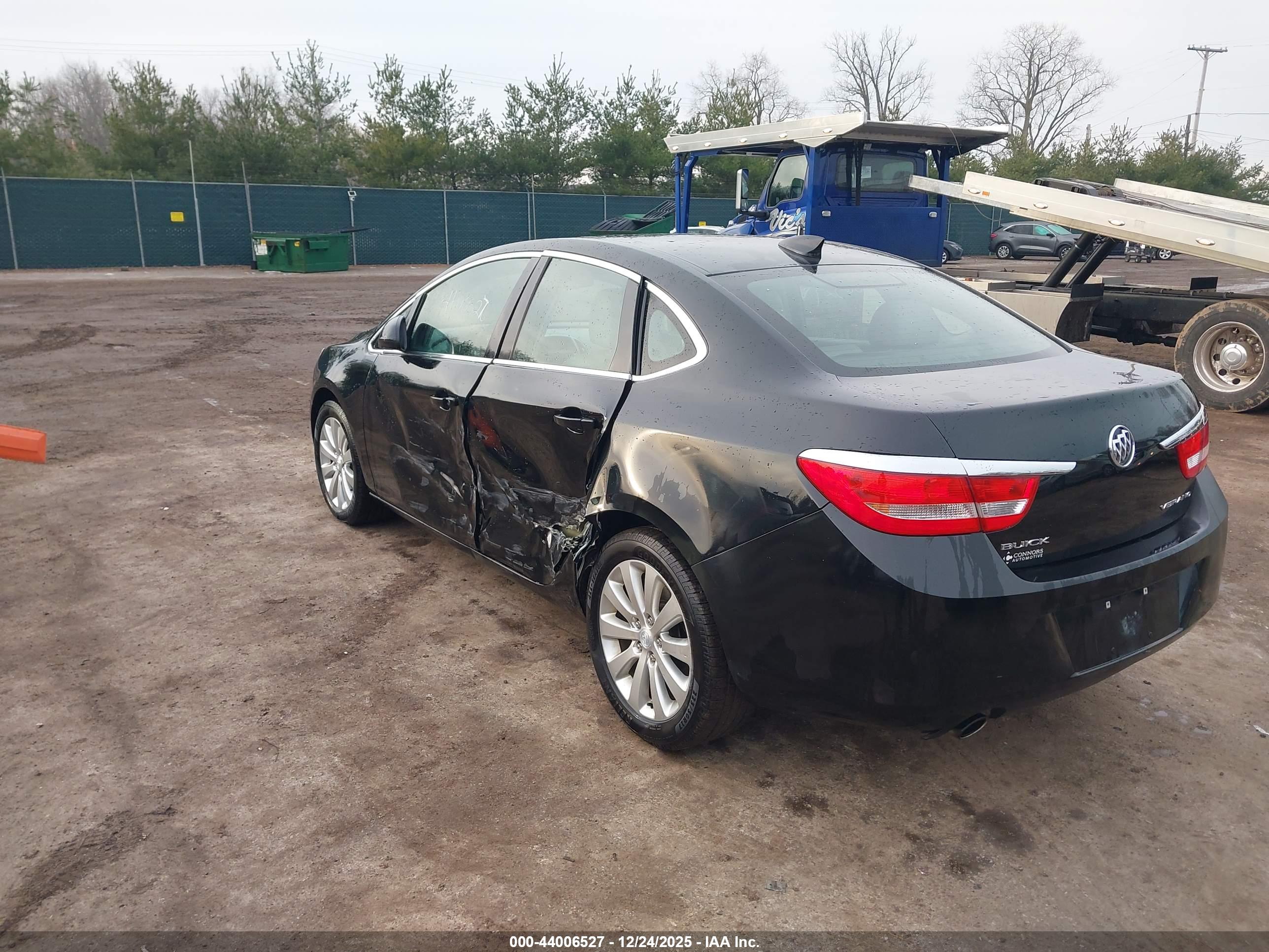 BUICK VERANO image 3