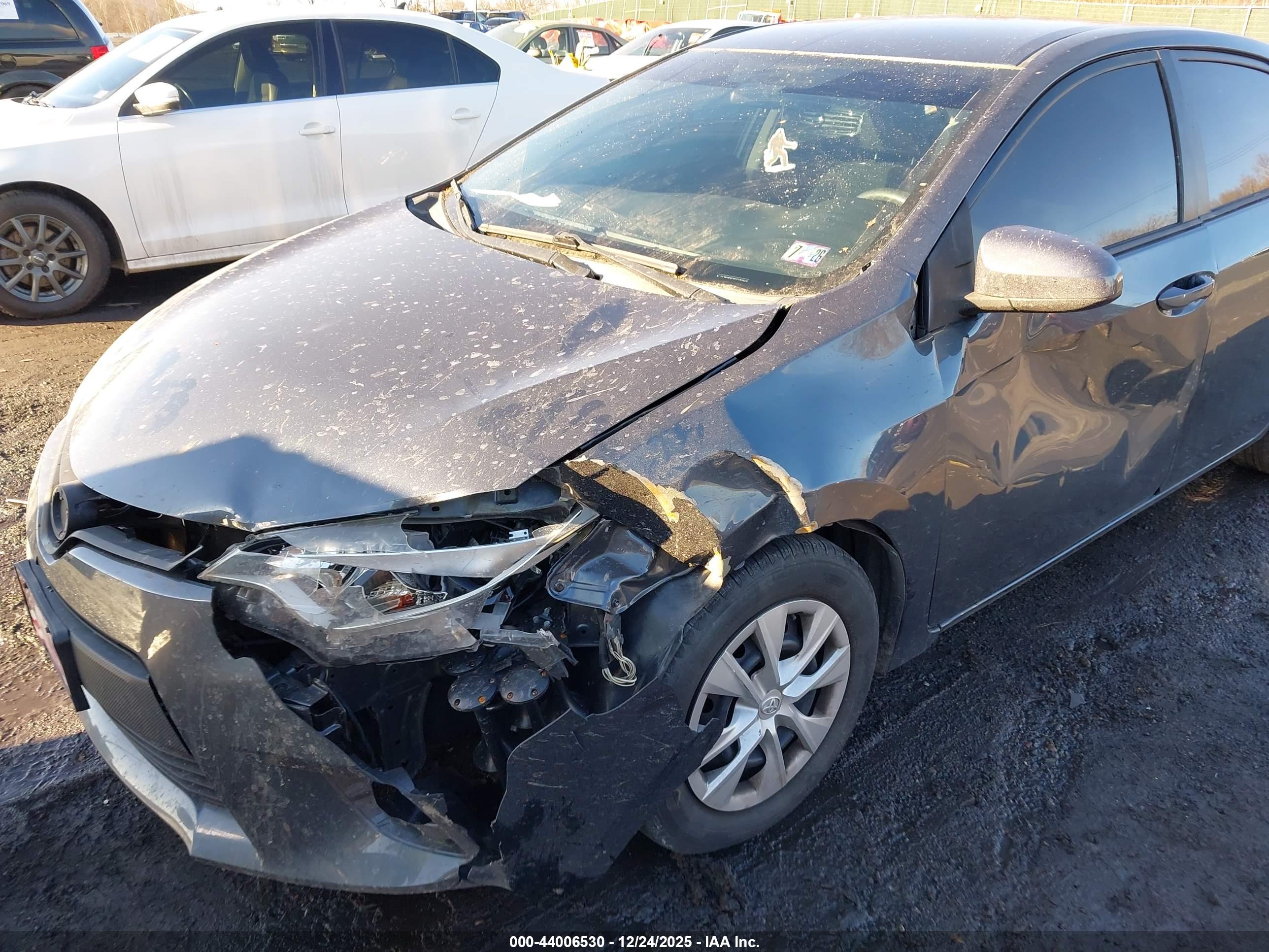 TOYOTA COROLLA image 6
