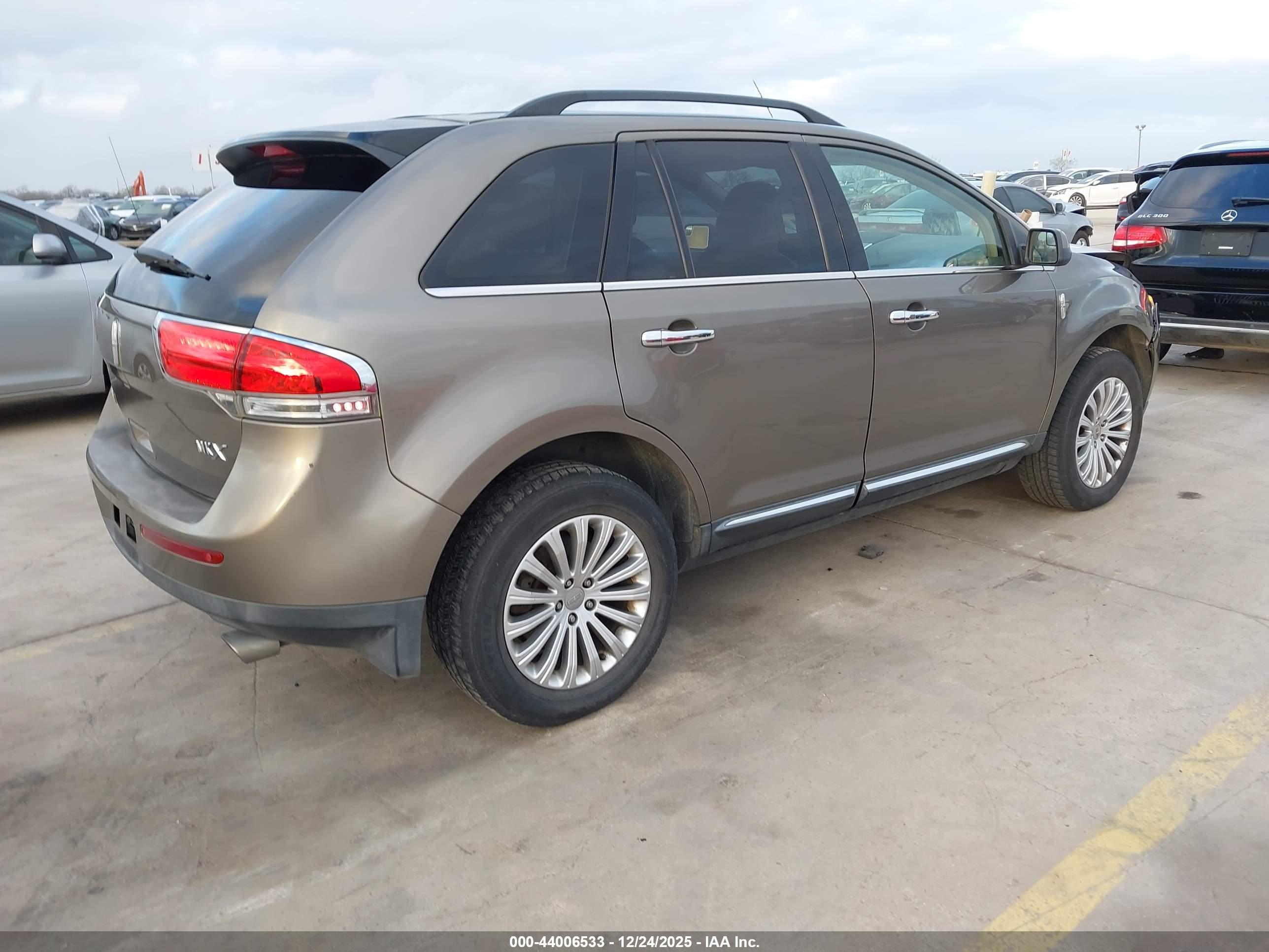 LINCOLN MKX image 4