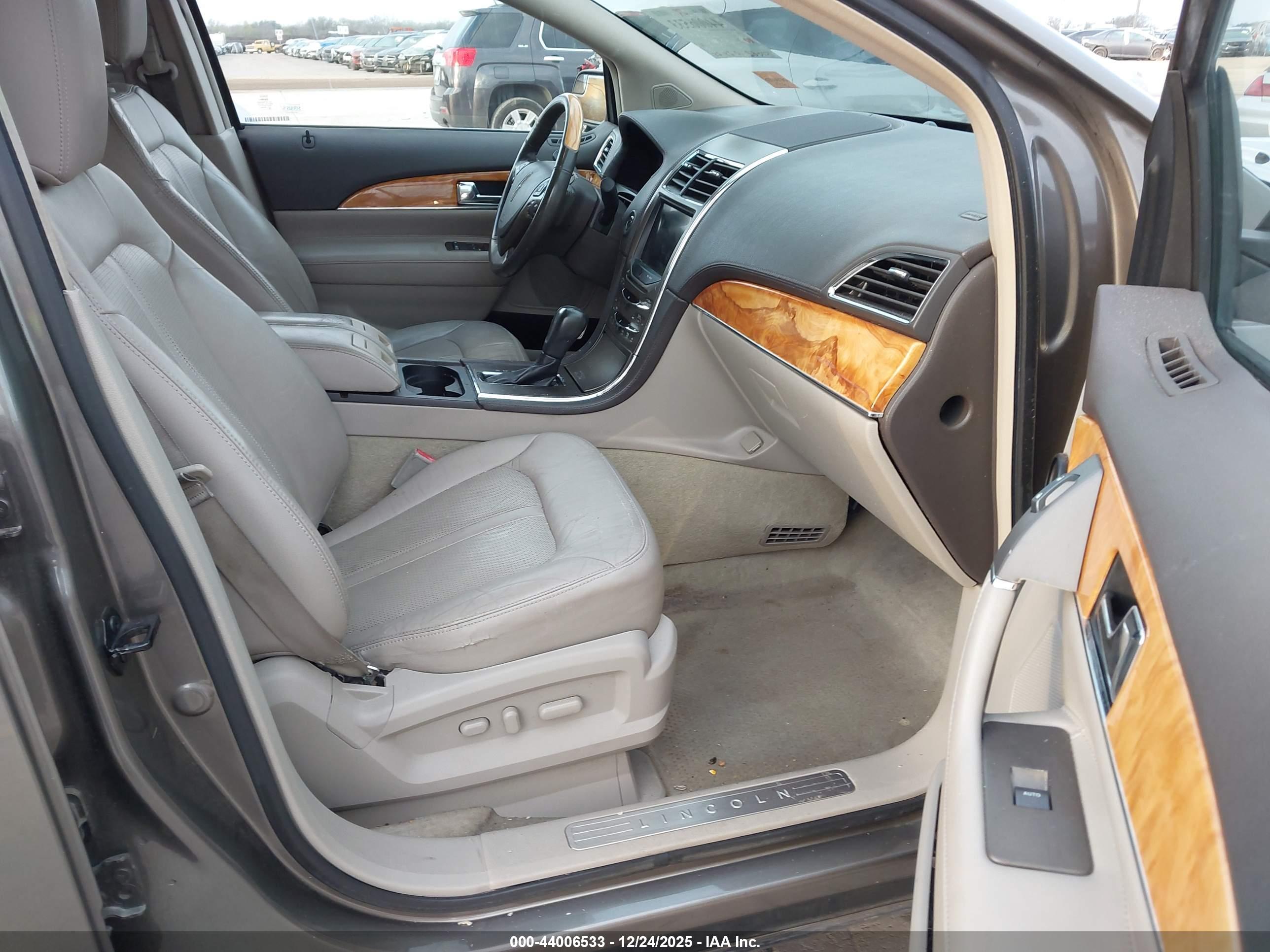 LINCOLN MKX image 5