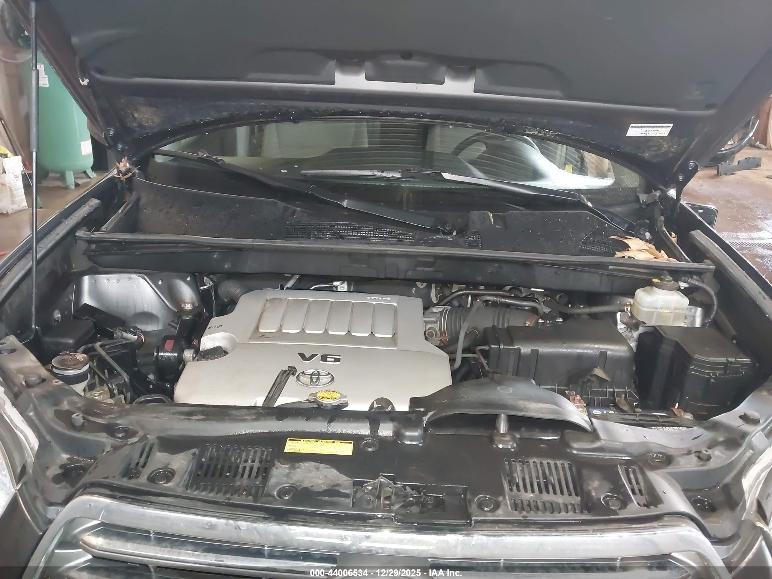 TOYOTA HIGHLANDER image 10