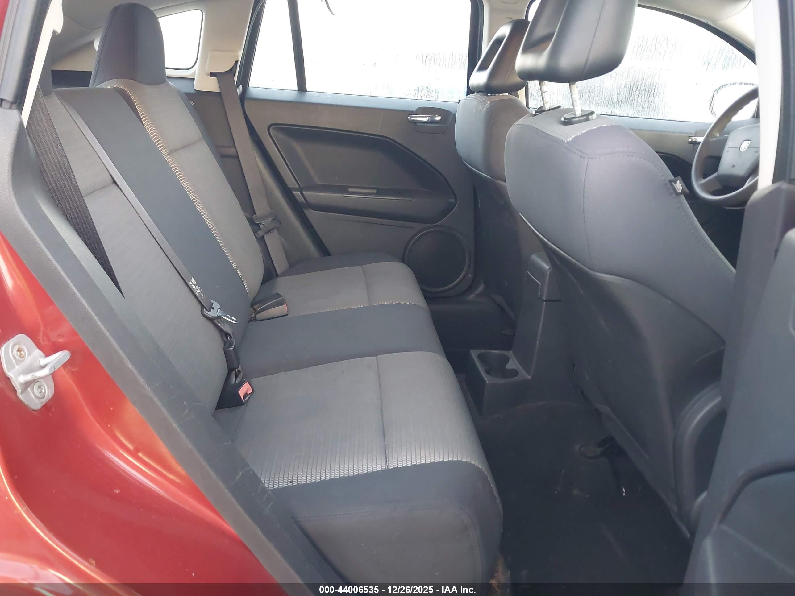 DODGE CALIBER image 8