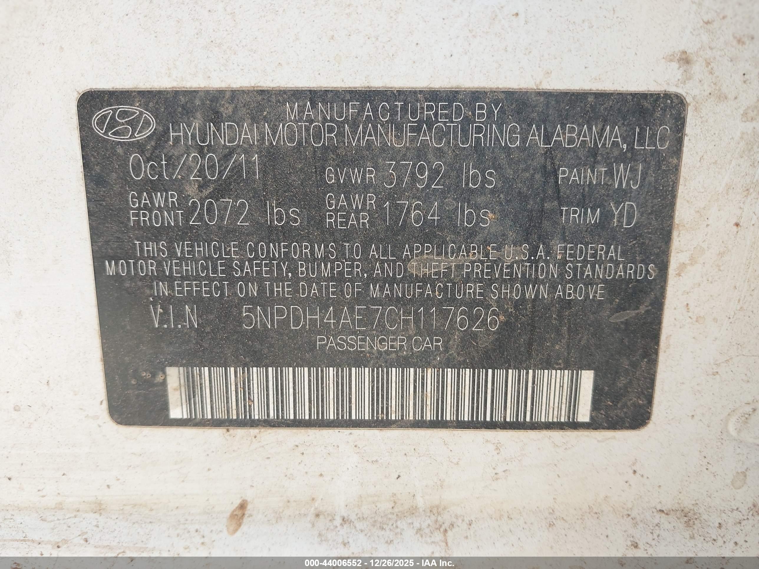 HYUNDAI ELANTRA image 9