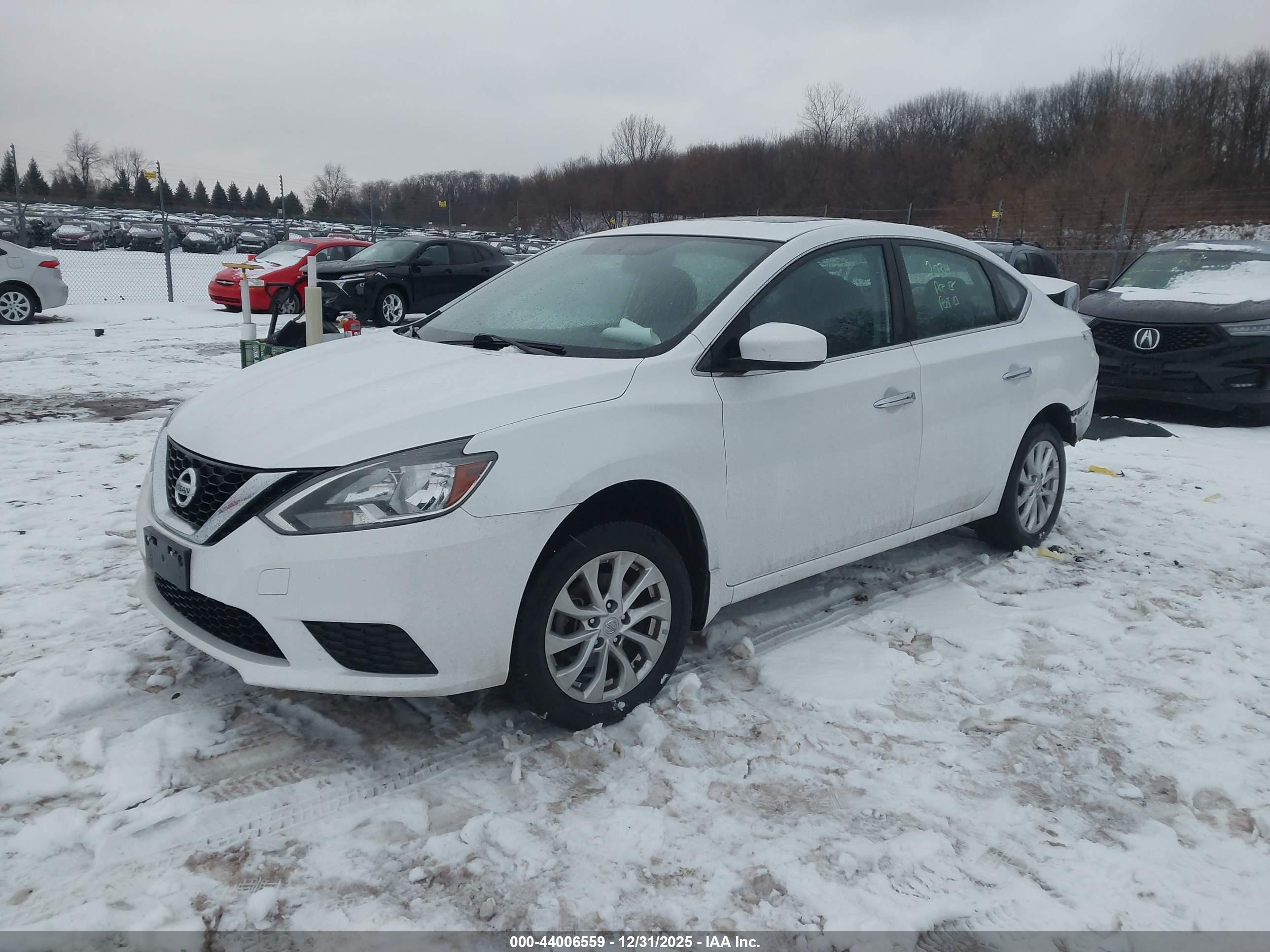 NISSAN SENTRA image 2