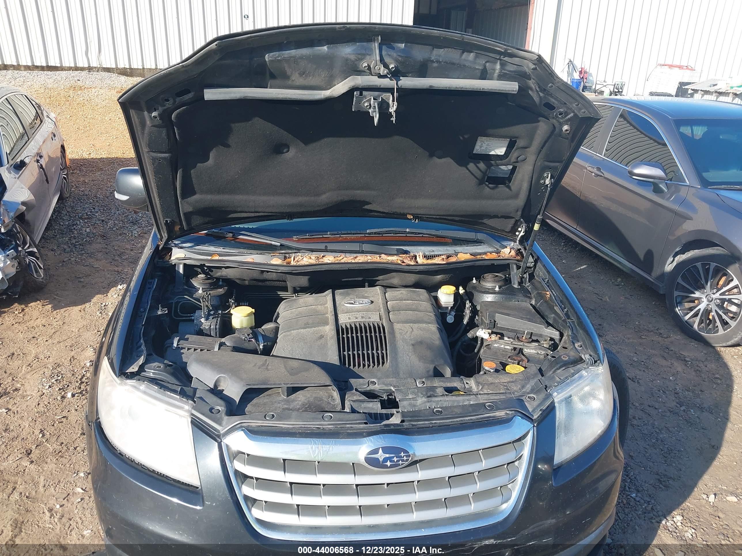 SUBARU TRIBECA image 10