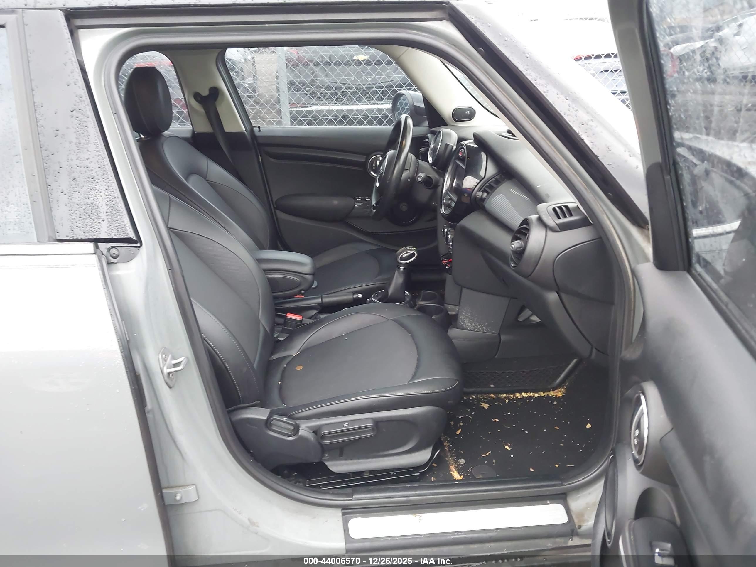 MINI HARDTOP image 5