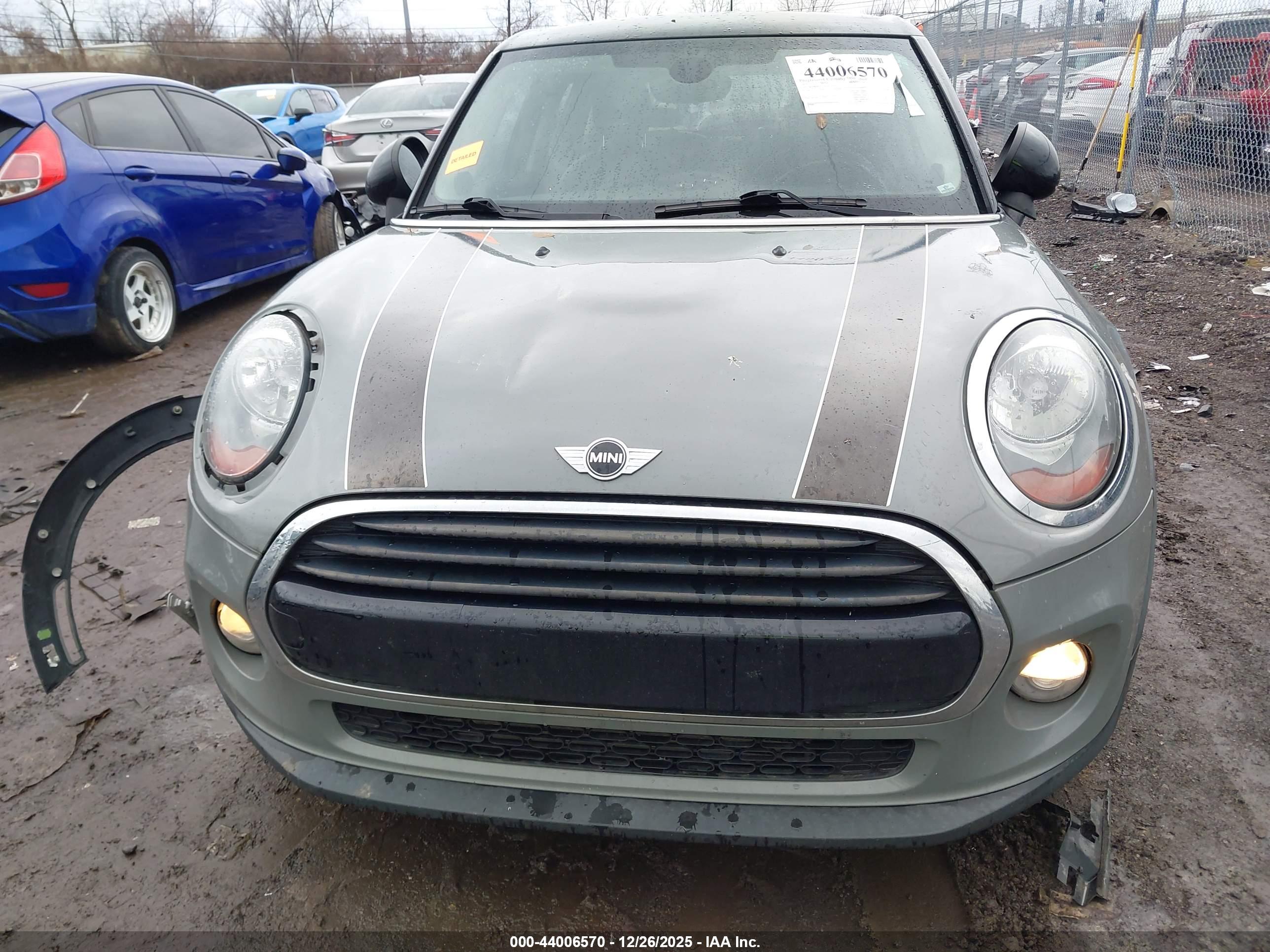 MINI HARDTOP image 6