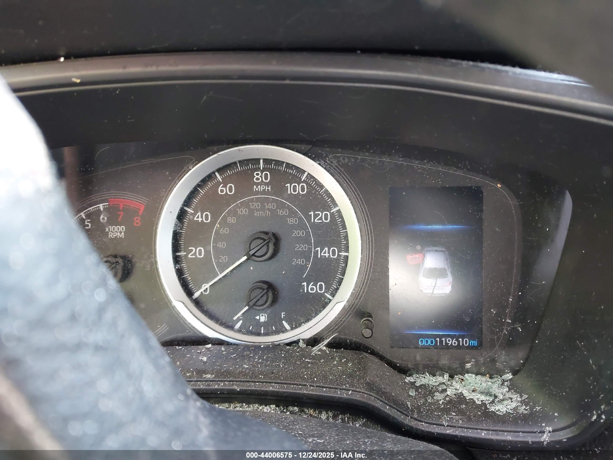 TOYOTA COROLLA image 7