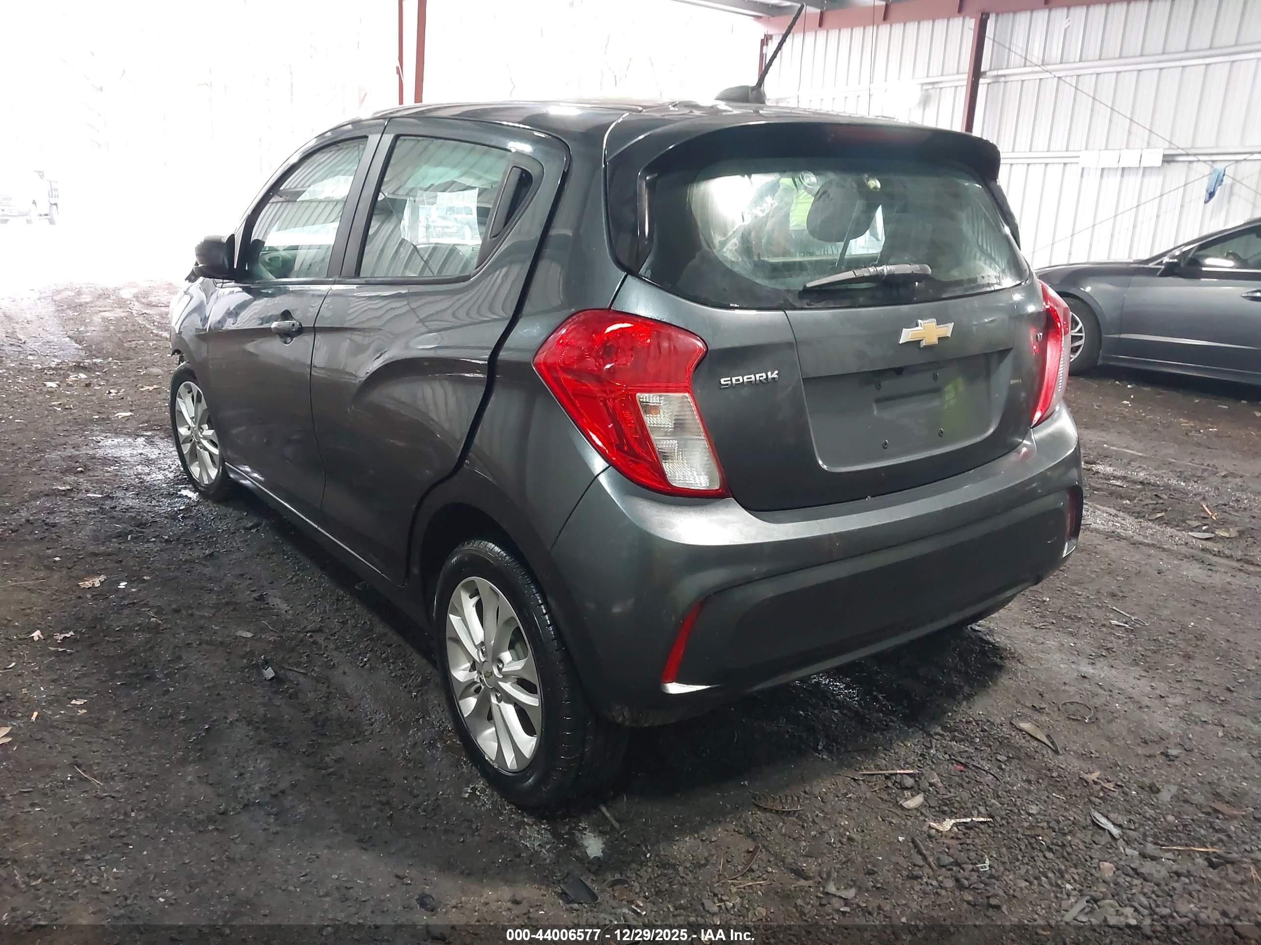 CHEVROLET SPARK image 3