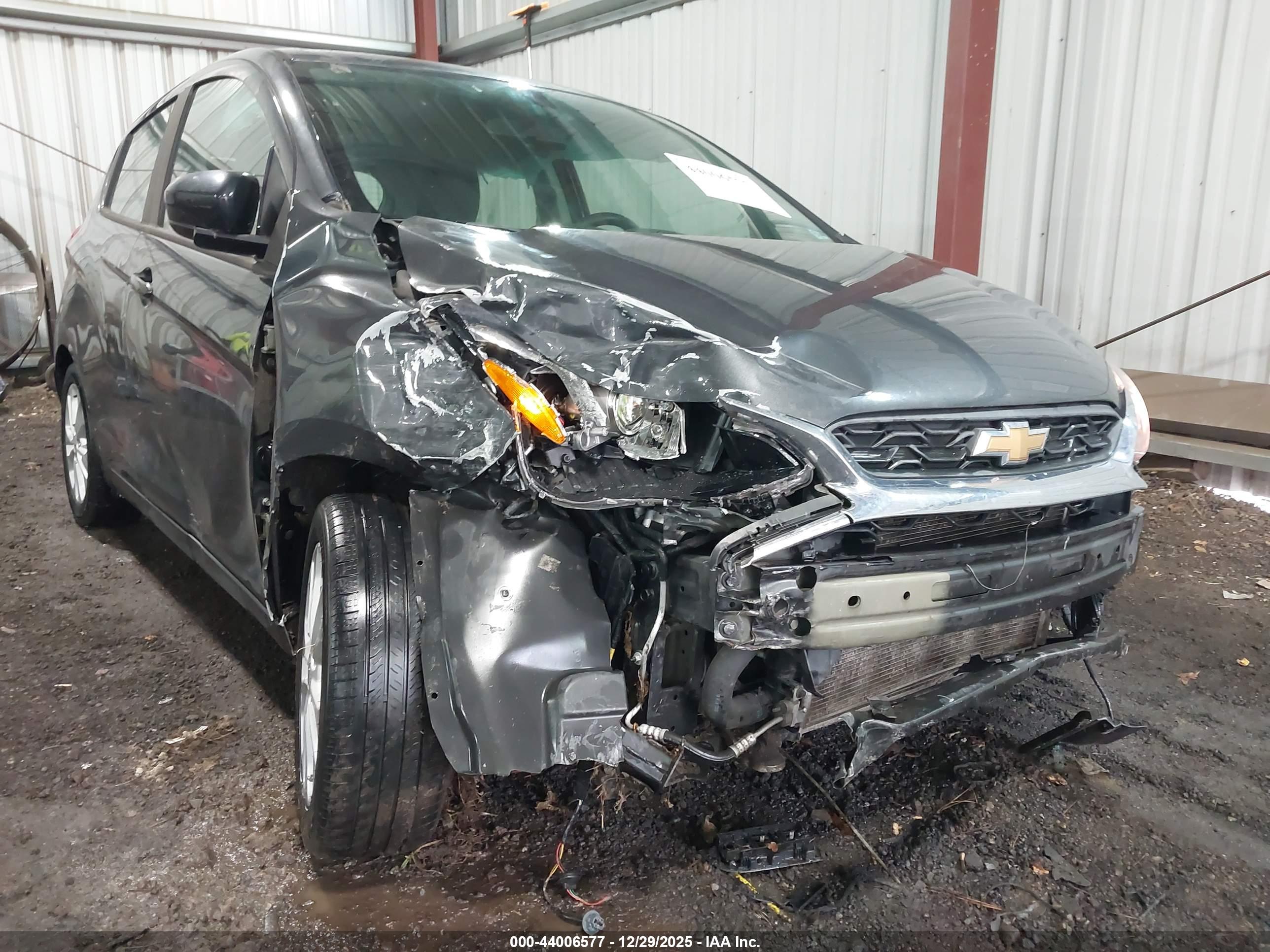 CHEVROLET SPARK image 6