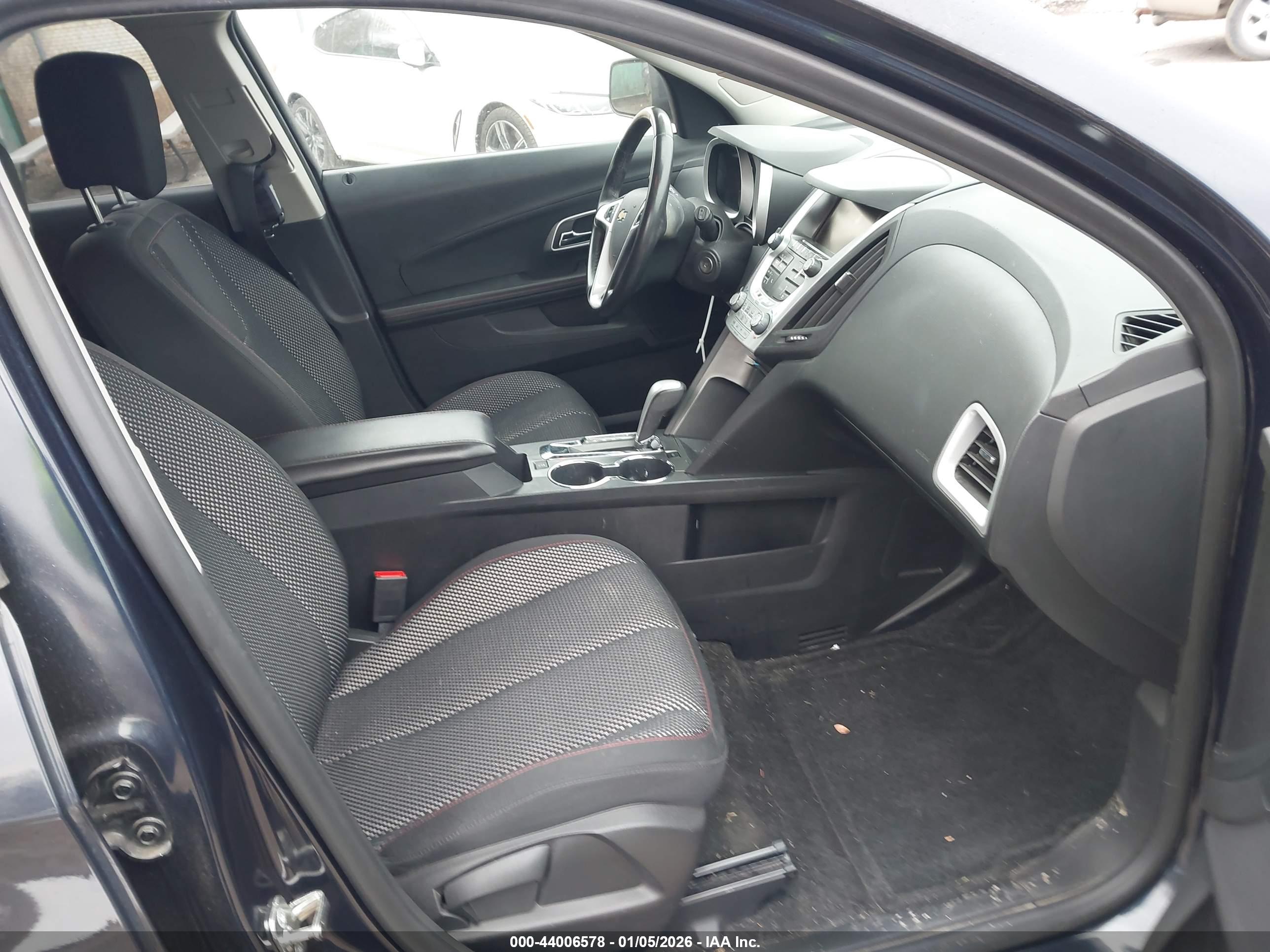 CHEVROLET EQUINOX image 5