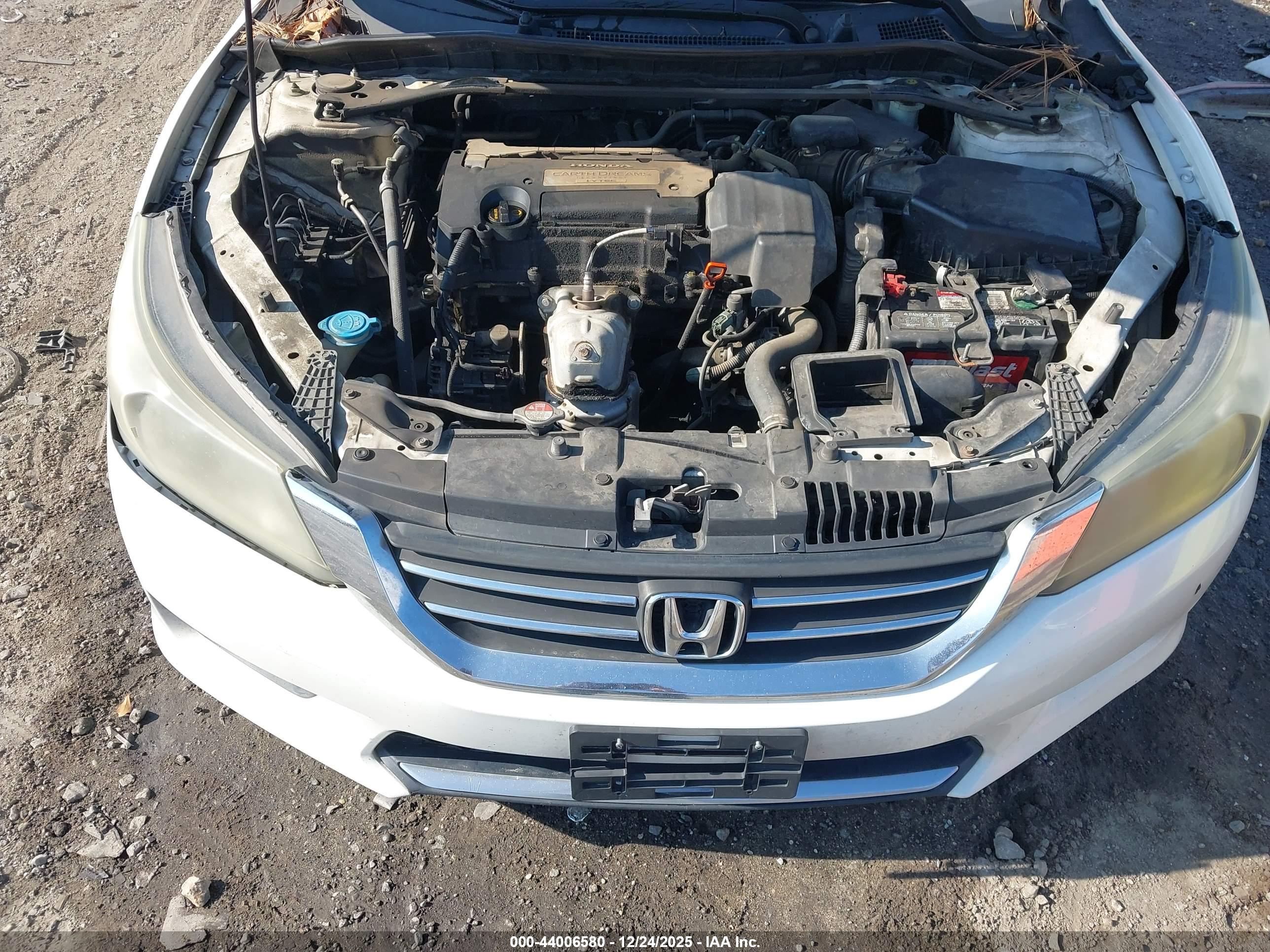HONDA ACCORD image 10