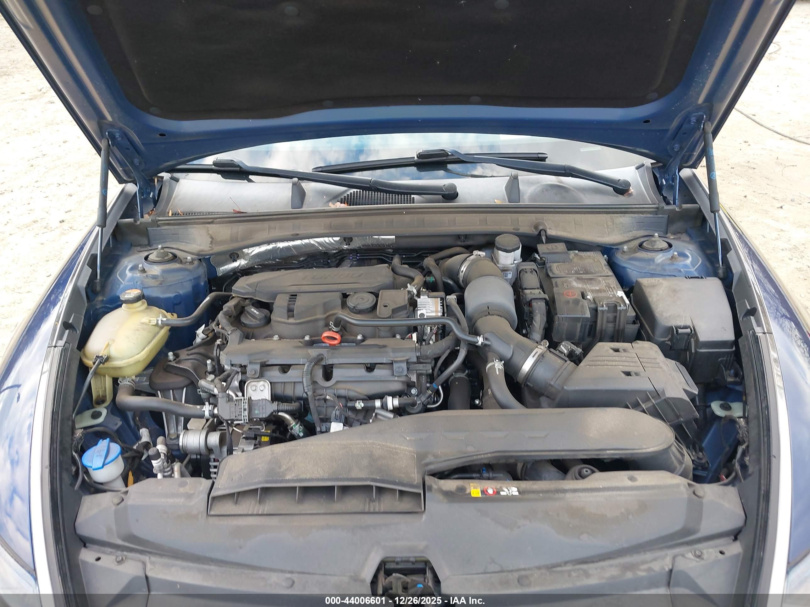 HYUNDAI SONATA image 10