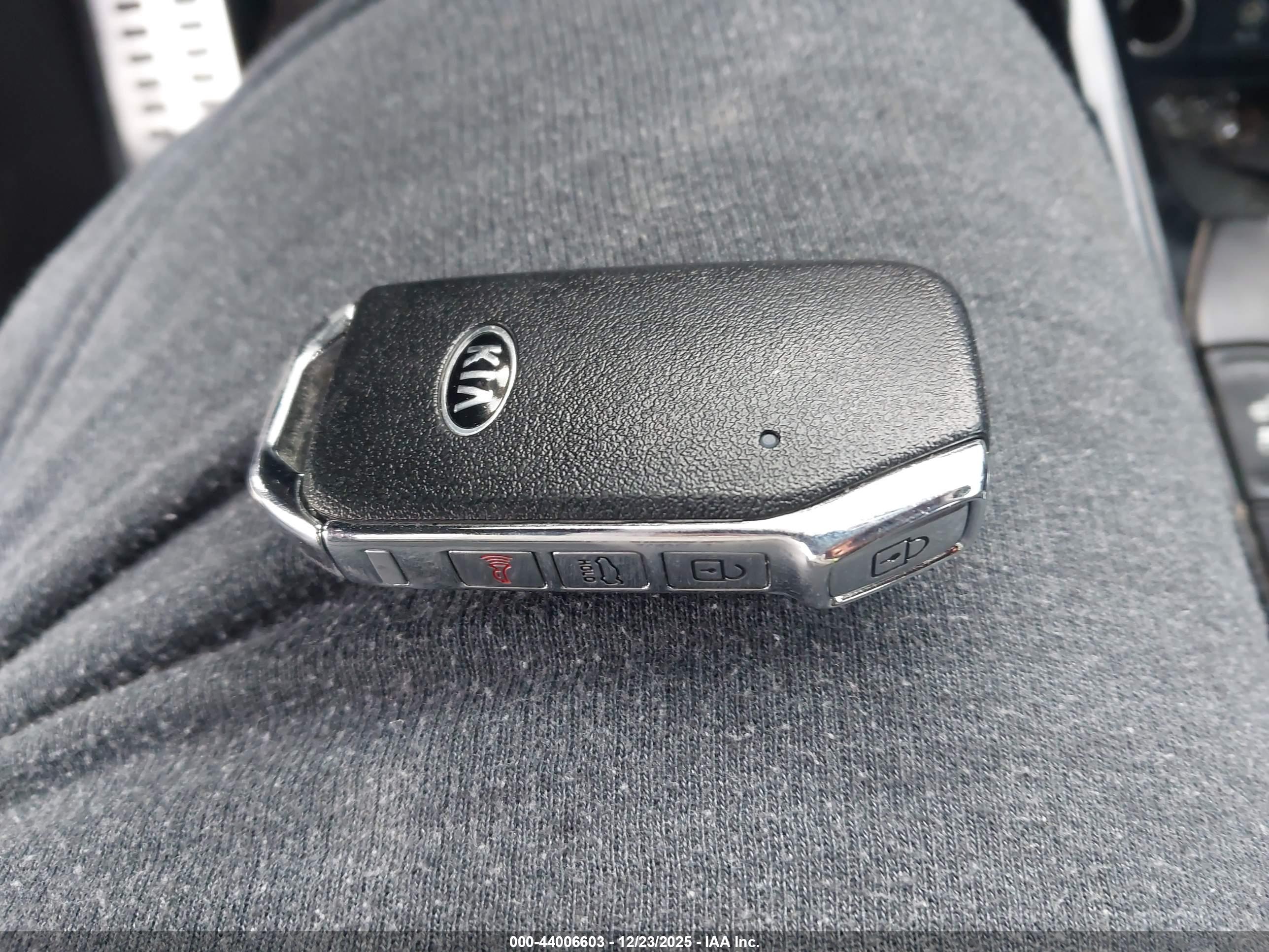 KIA FORTE image 11