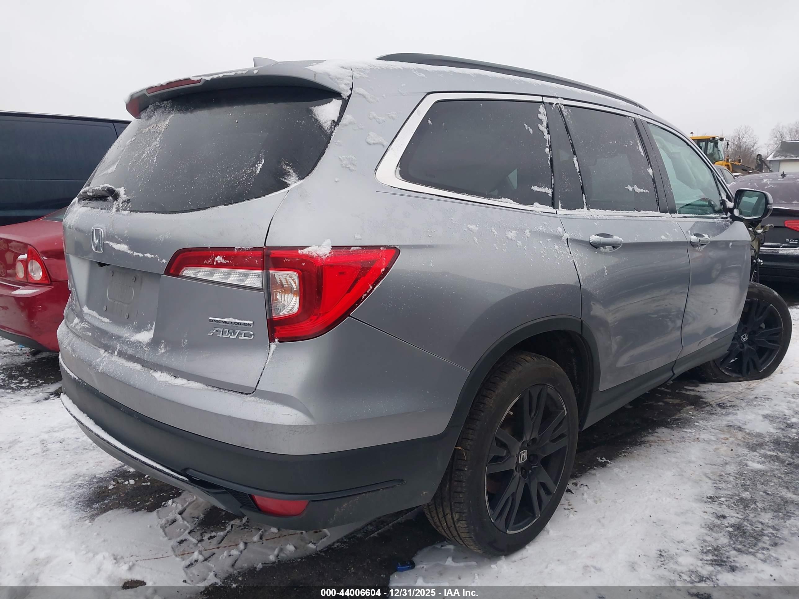 HONDA PILOT image 4