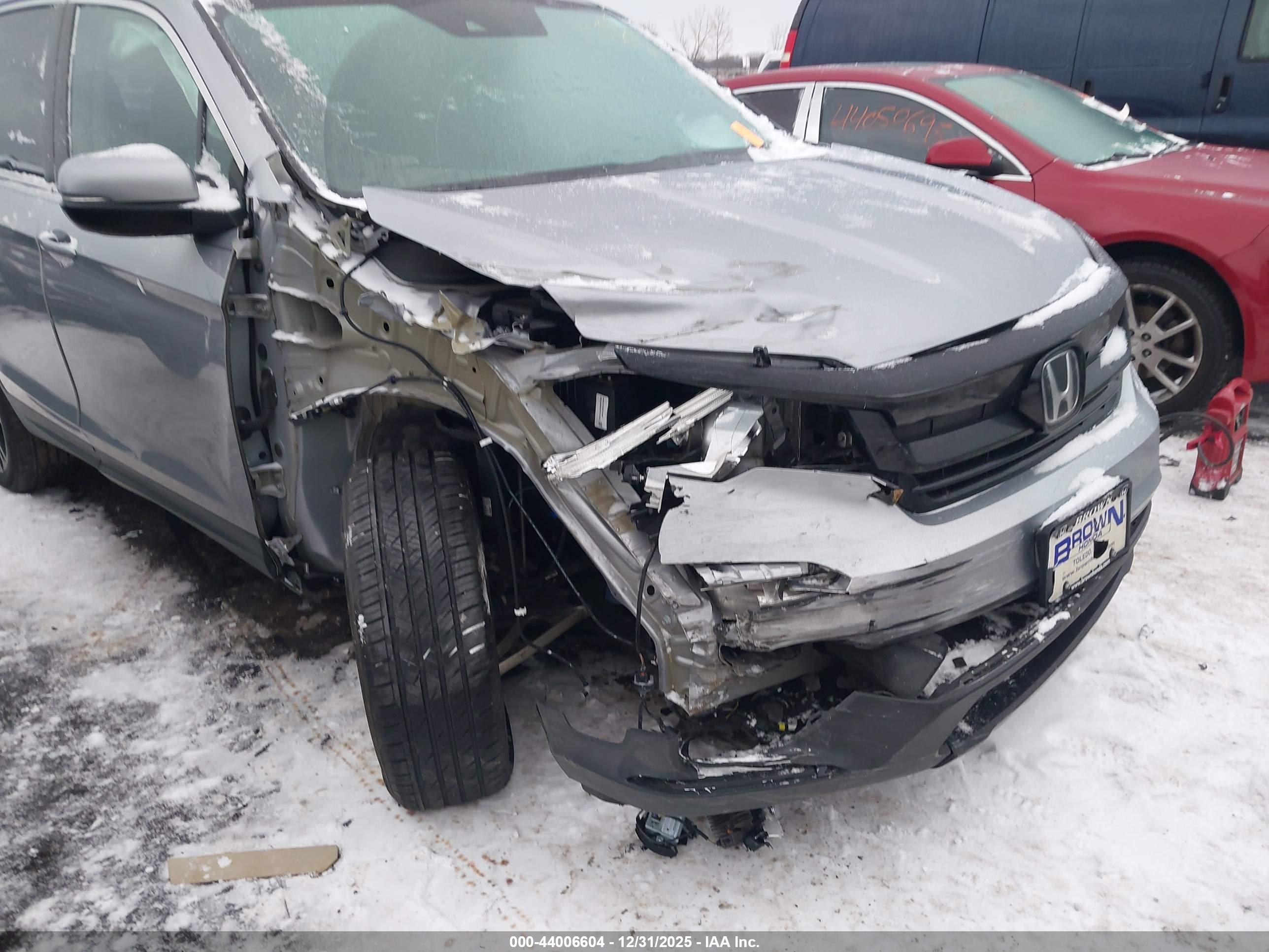 HONDA PILOT image 6