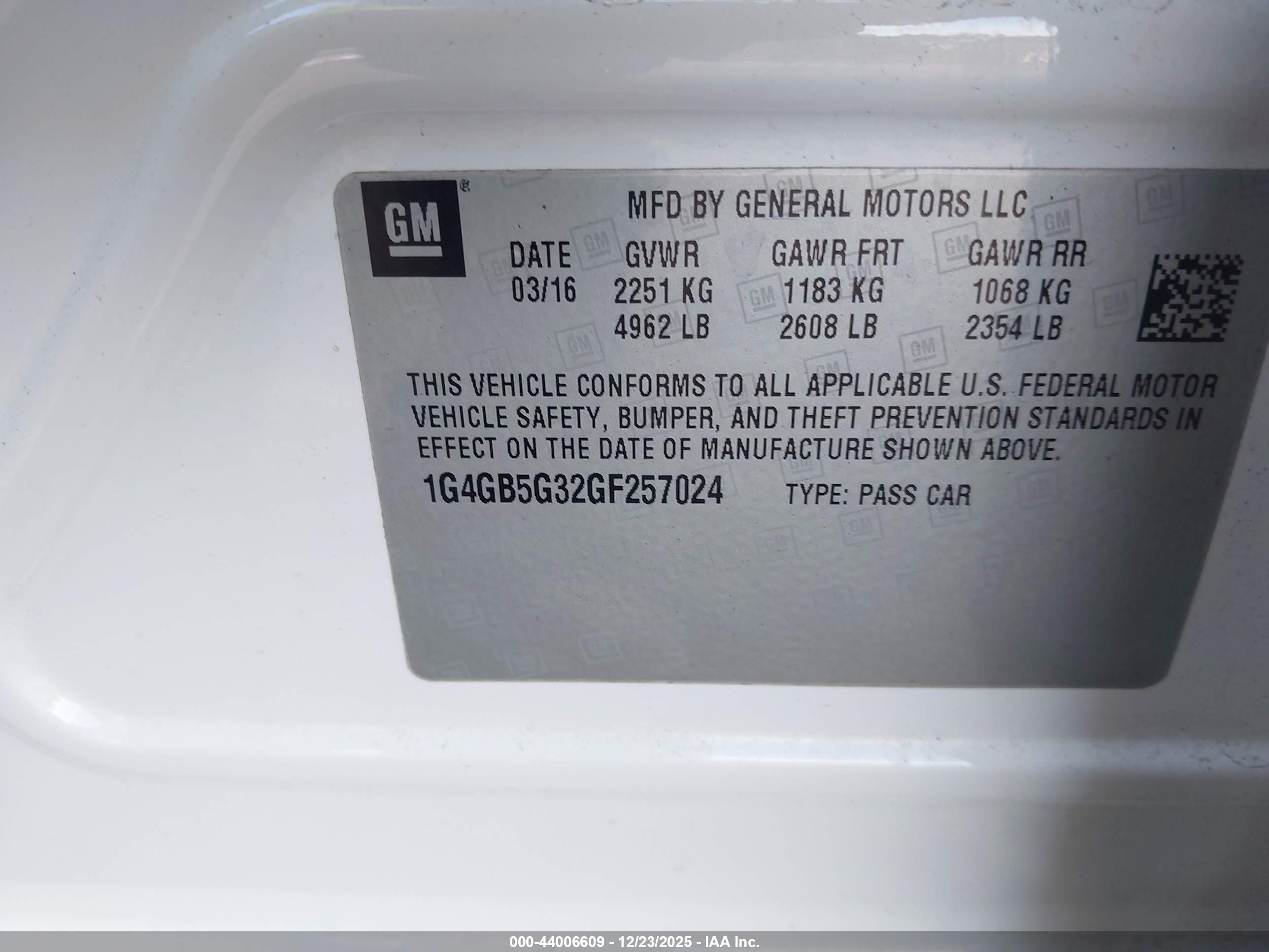 BUICK LACROSSE image 9