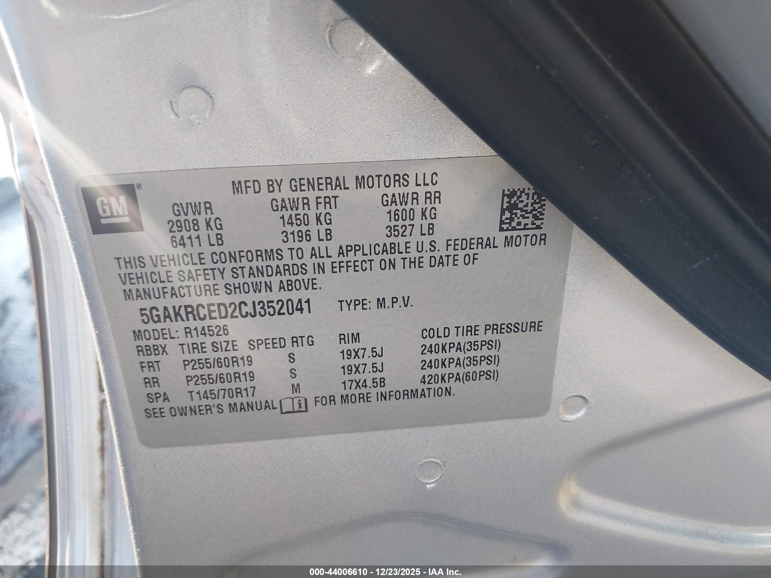 BUICK ENCLAVE image 9