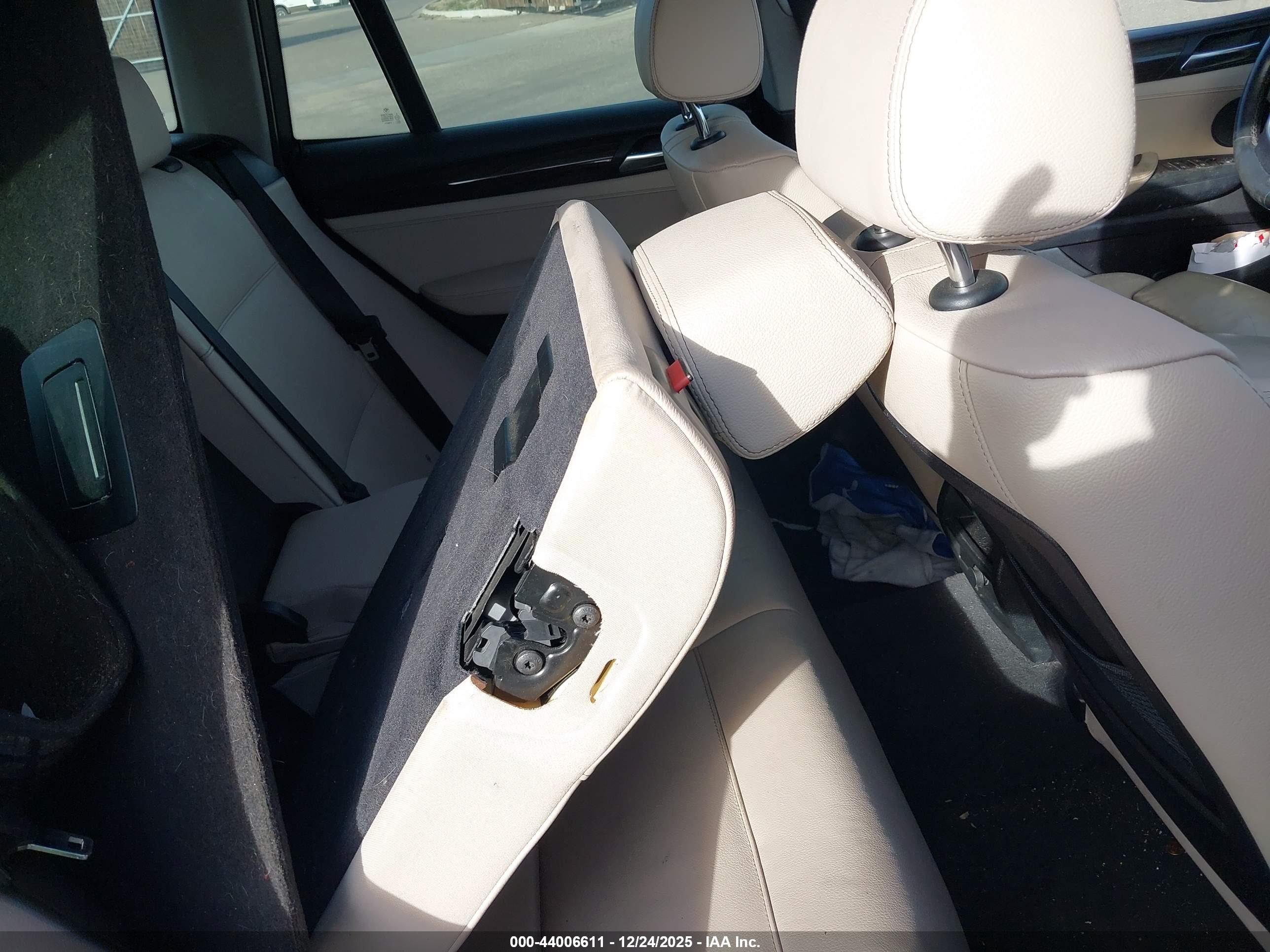 BMW X3 image 8