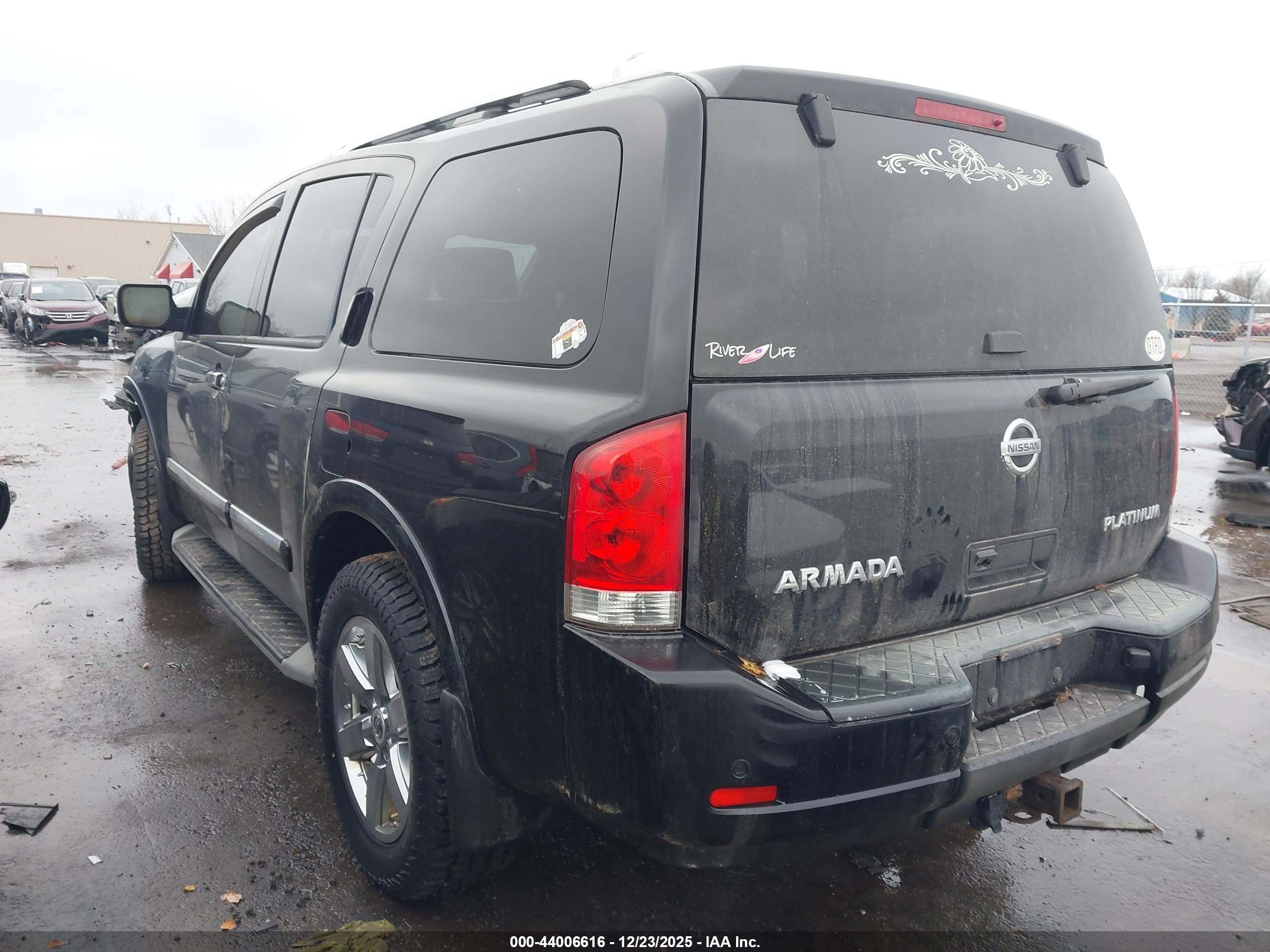 NISSAN ARMADA image 3