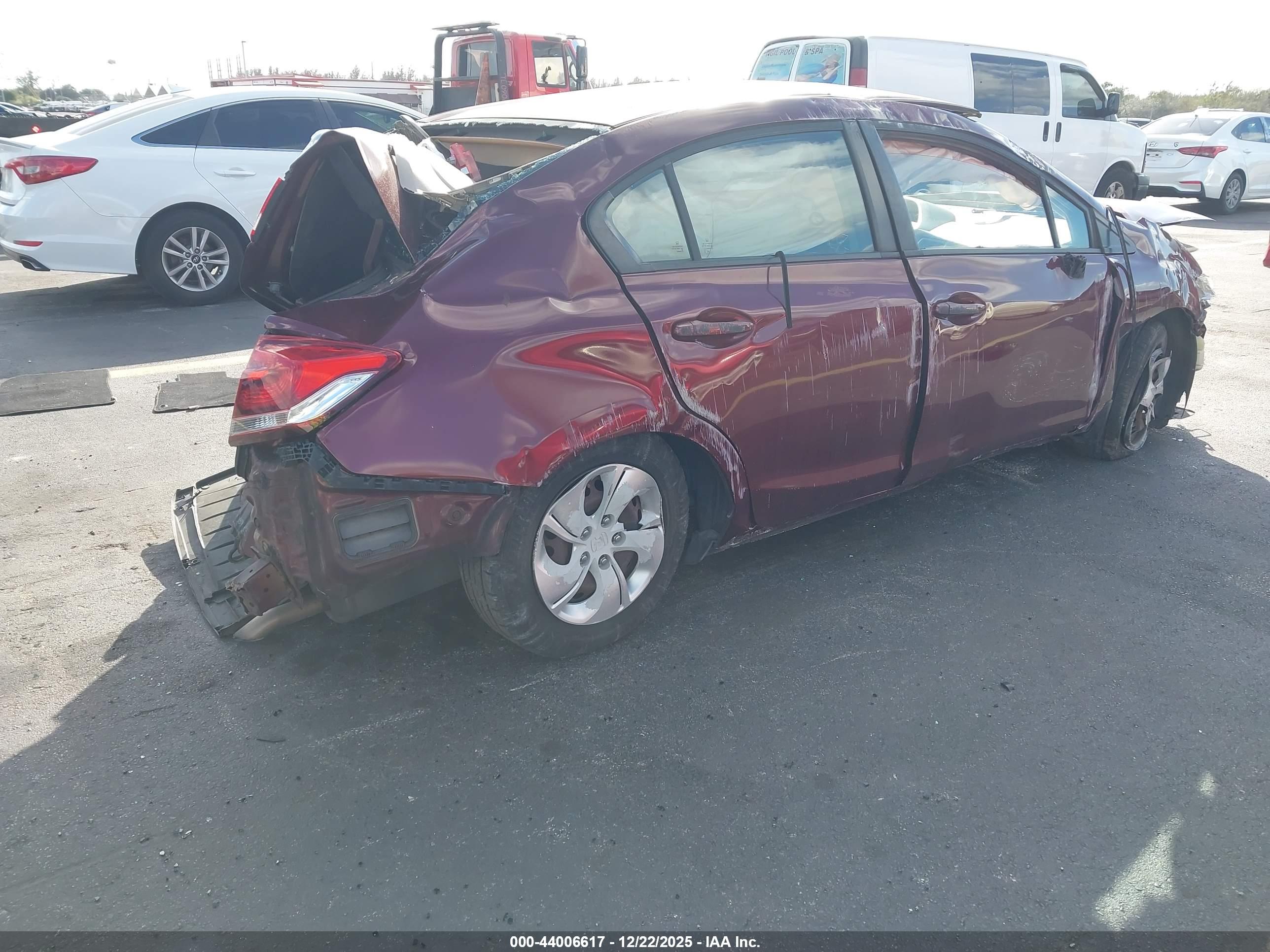 HONDA CIVIC image 4
