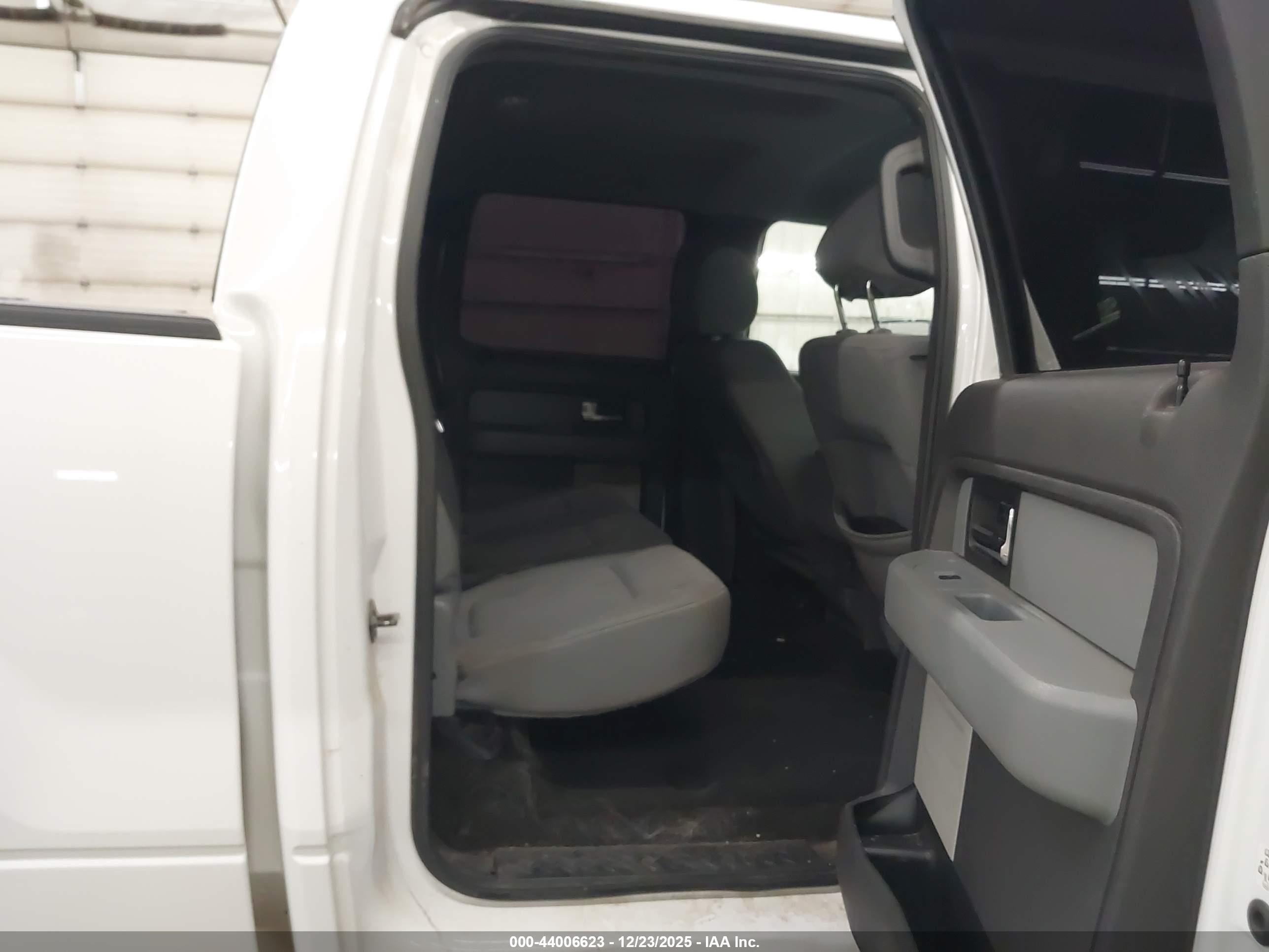 FORD F-150 image 8