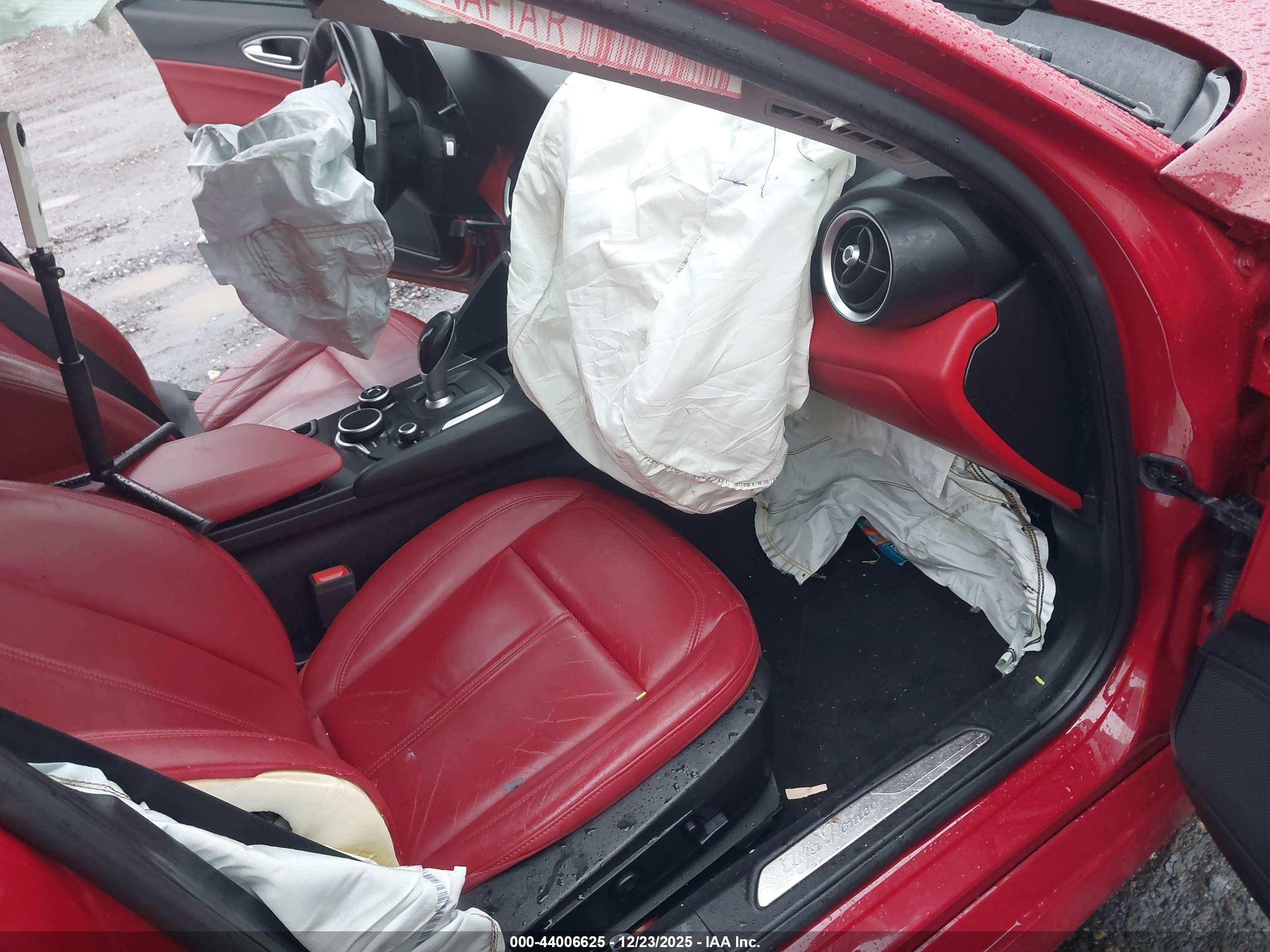 ALFA ROMEO image 5