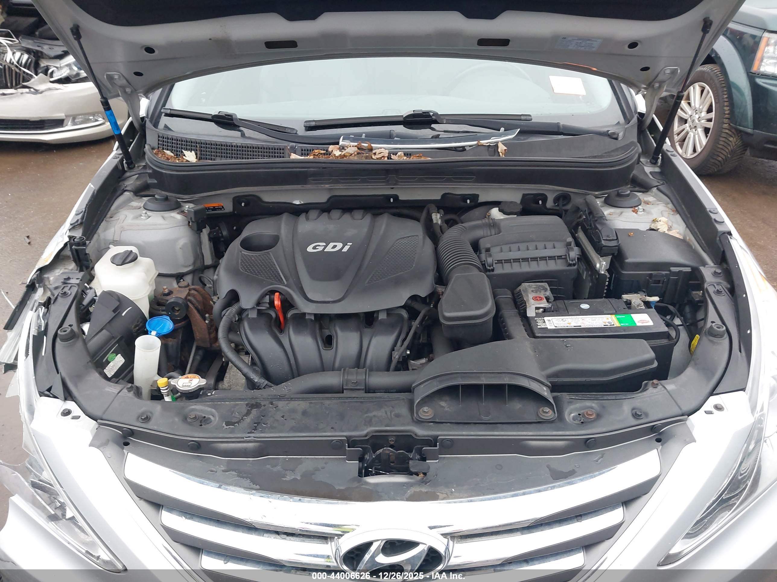 HYUNDAI SONATA image 10