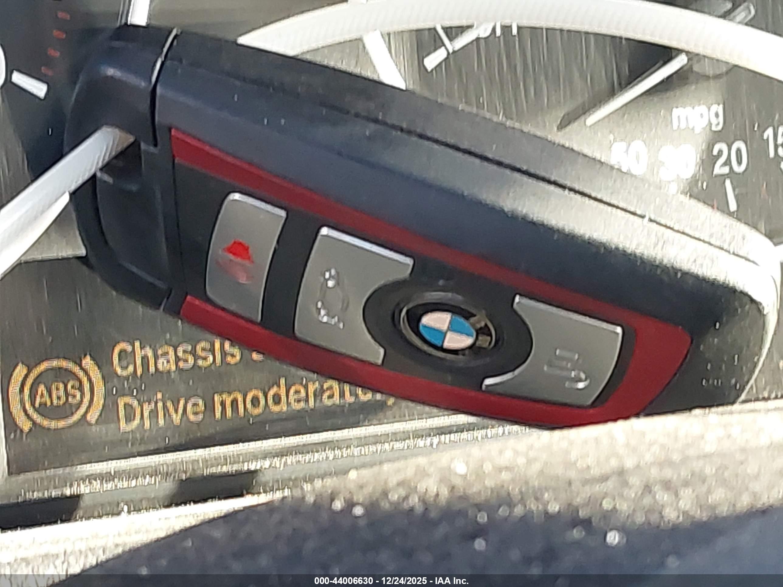 BMW 330I image 11