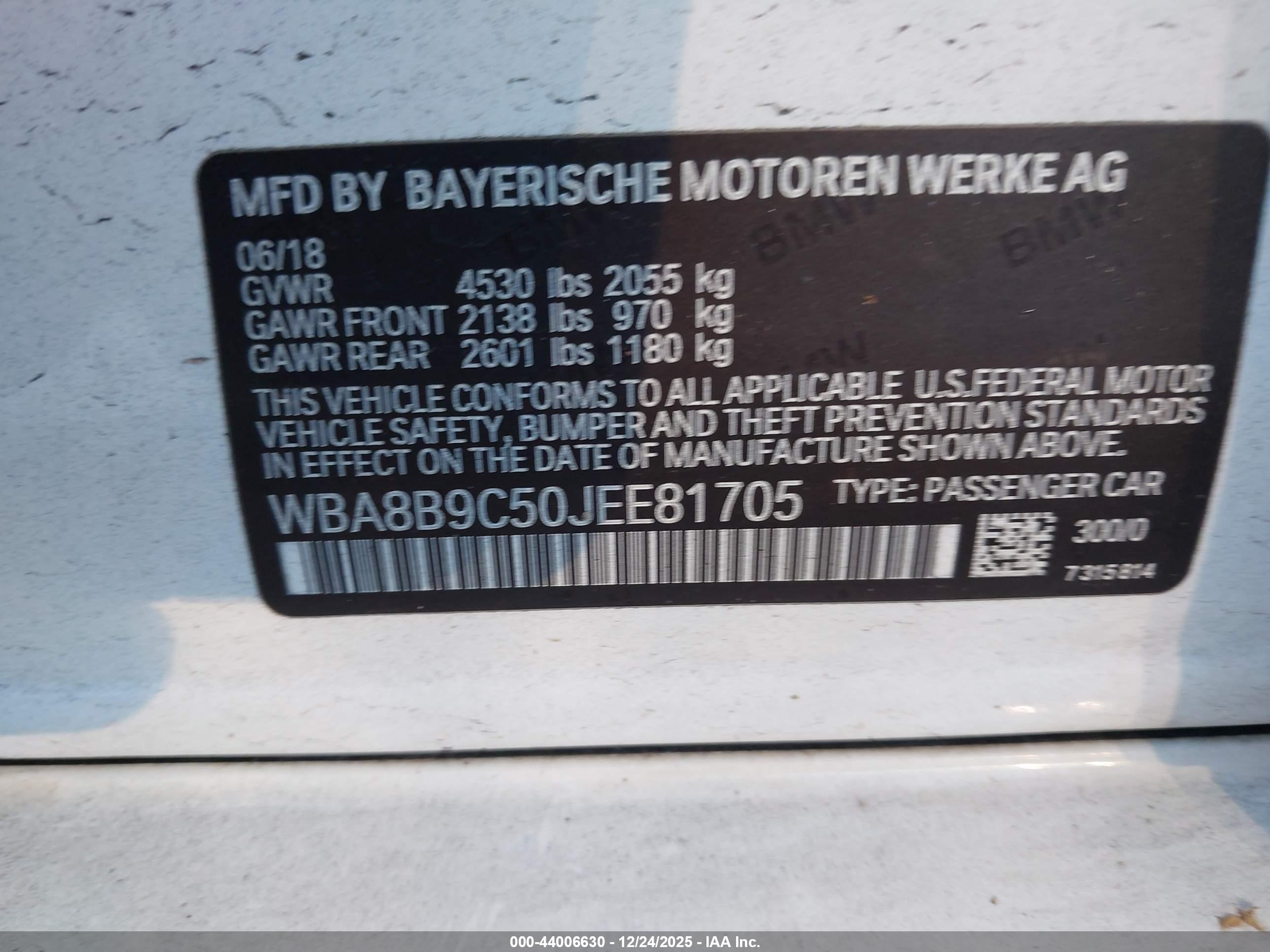 BMW 330I image 9