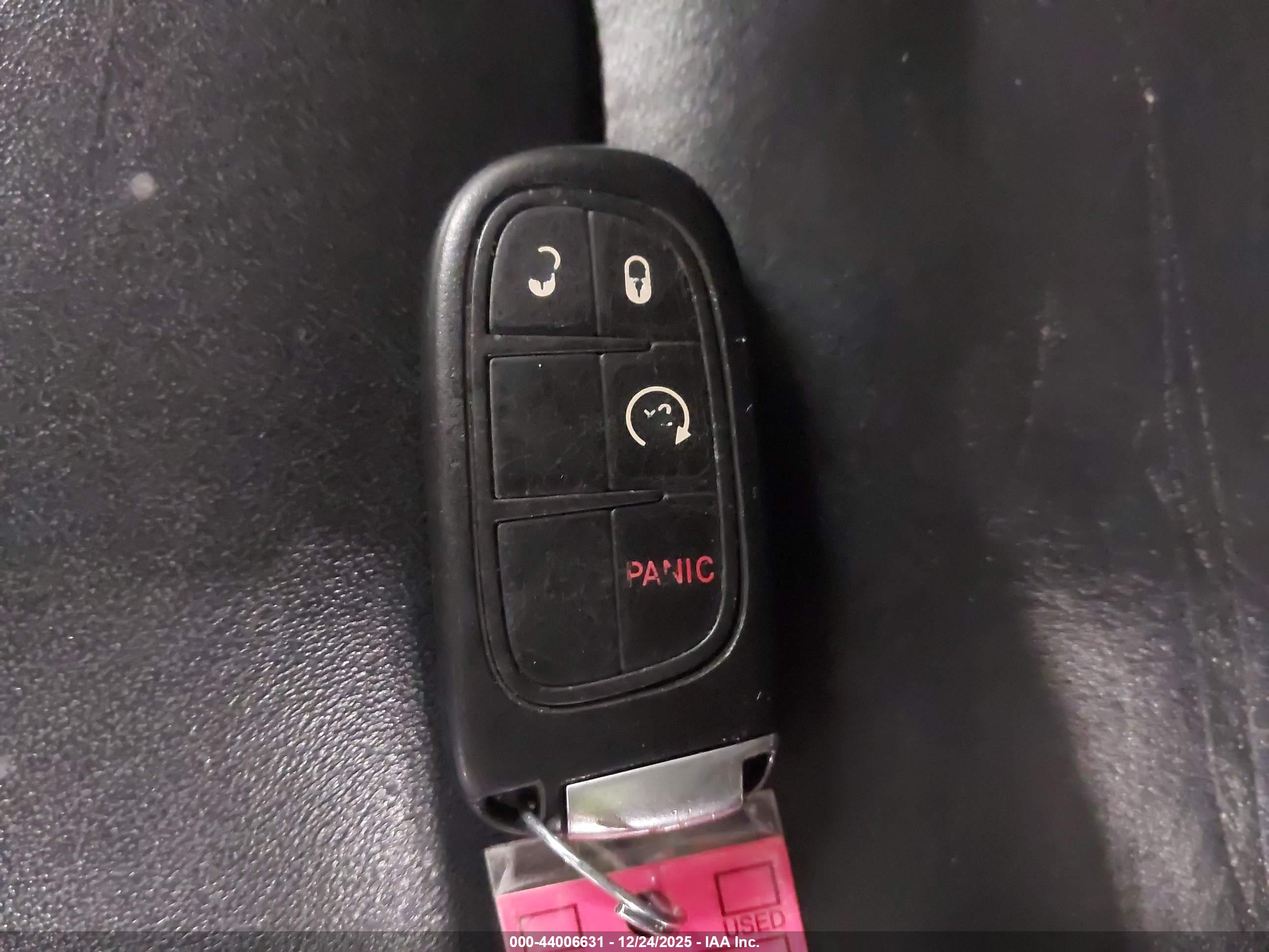 JEEP CHEROKEE image 11