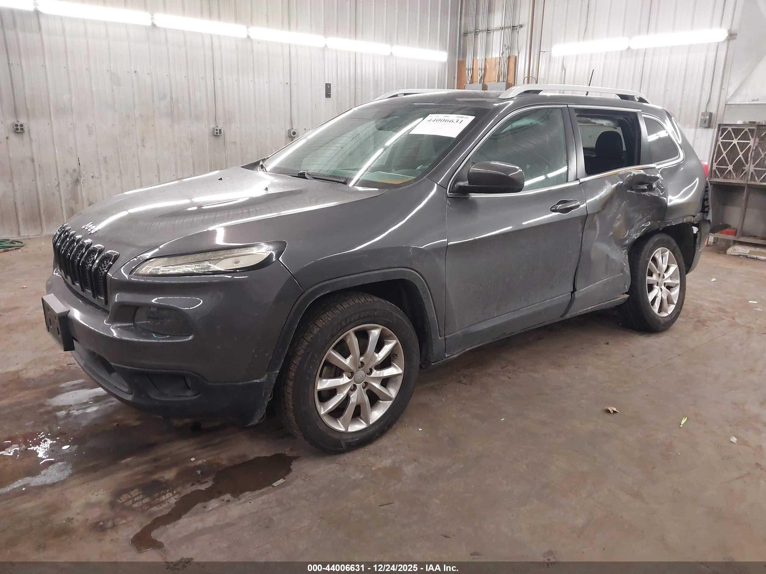 JEEP CHEROKEE image 2