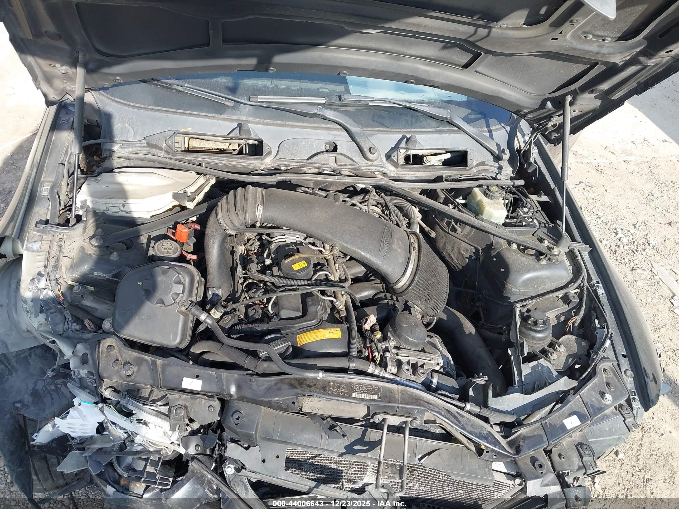 BMW 335I image 10