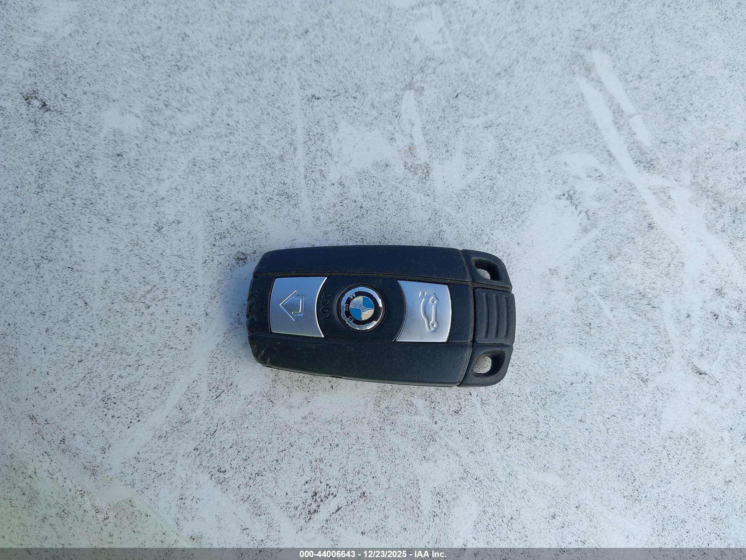 BMW 335I image 11