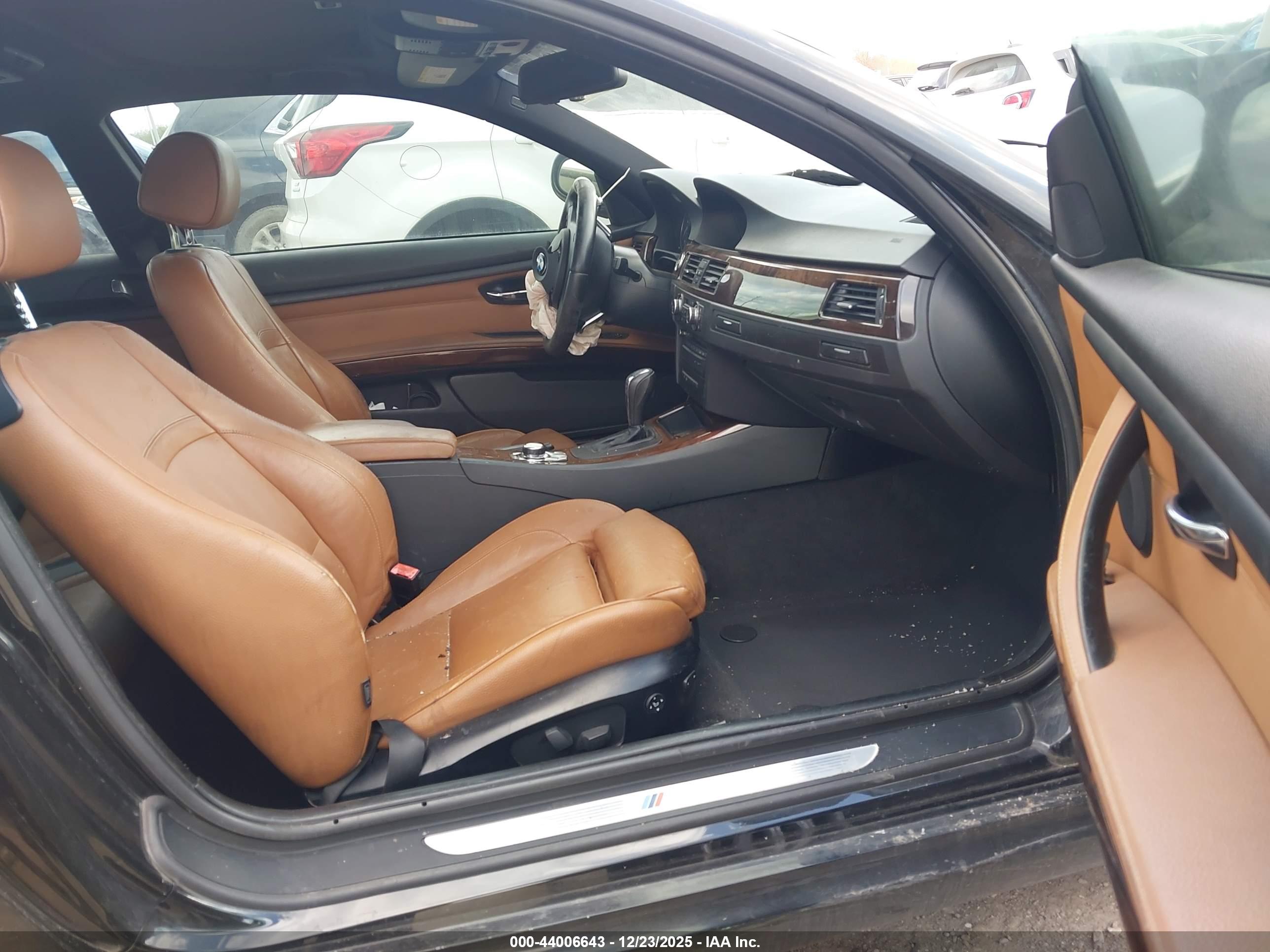 BMW 335I image 5